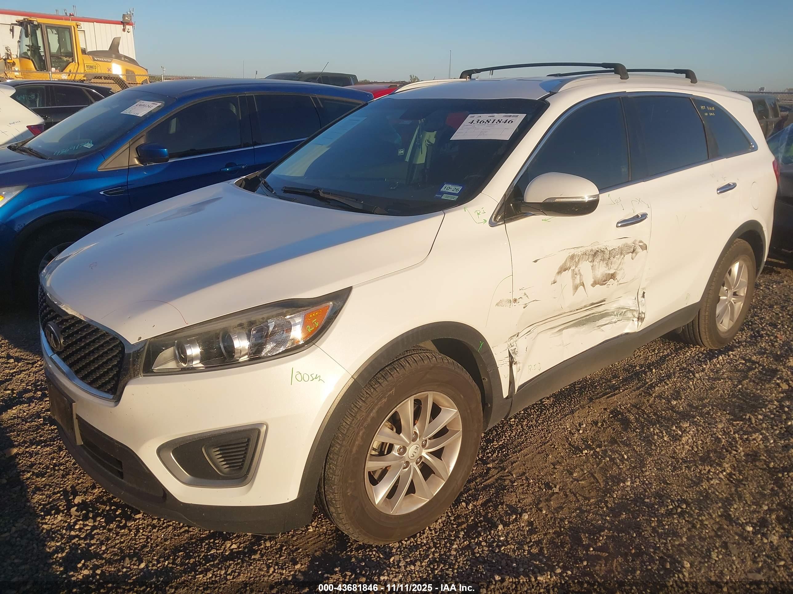 KIA SORENTO image 2