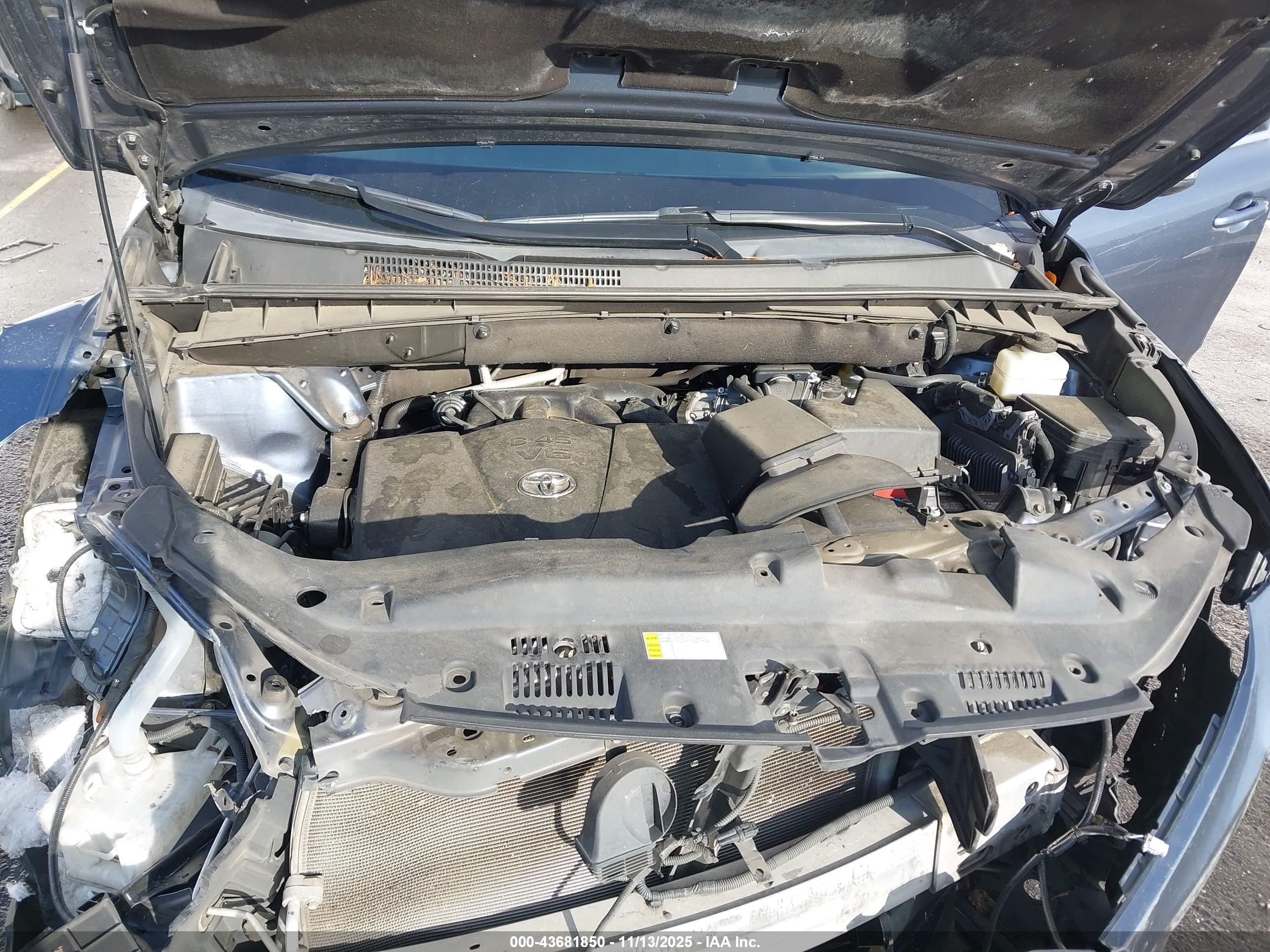 TOYOTA HIGHLANDER image 10