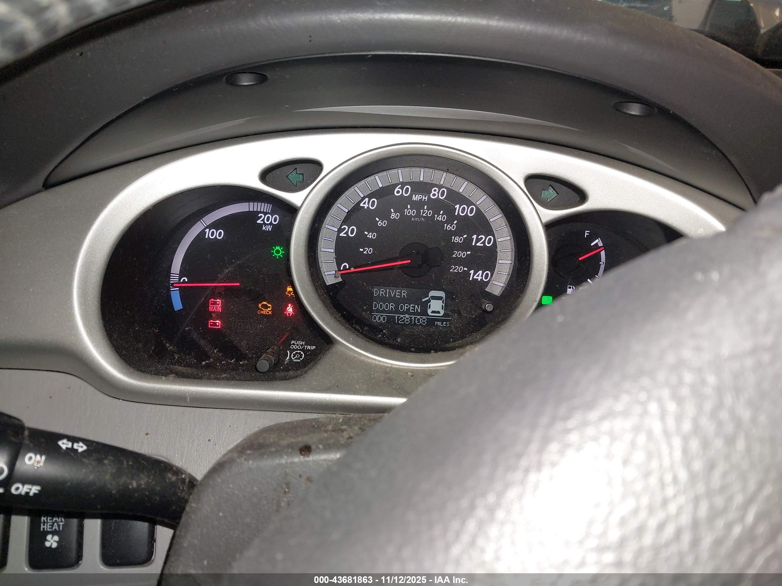 TOYOTA HIGHLANDER image 7