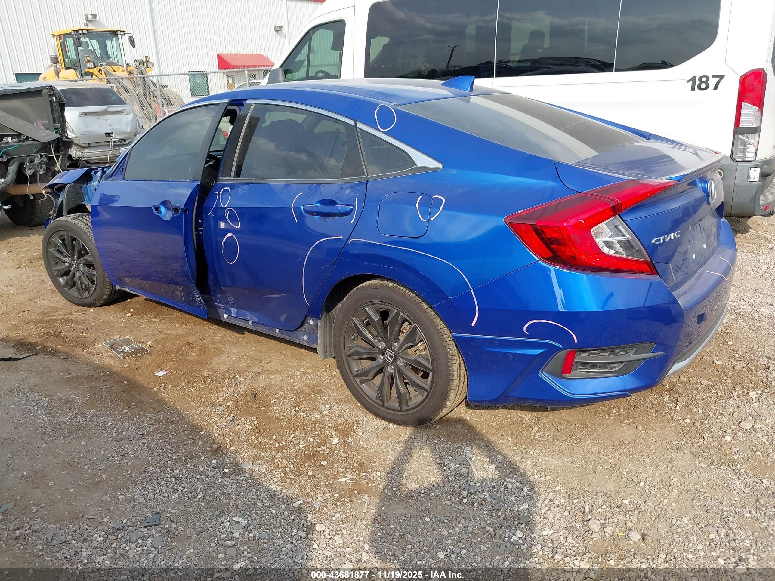 HONDA CIVIC image 3