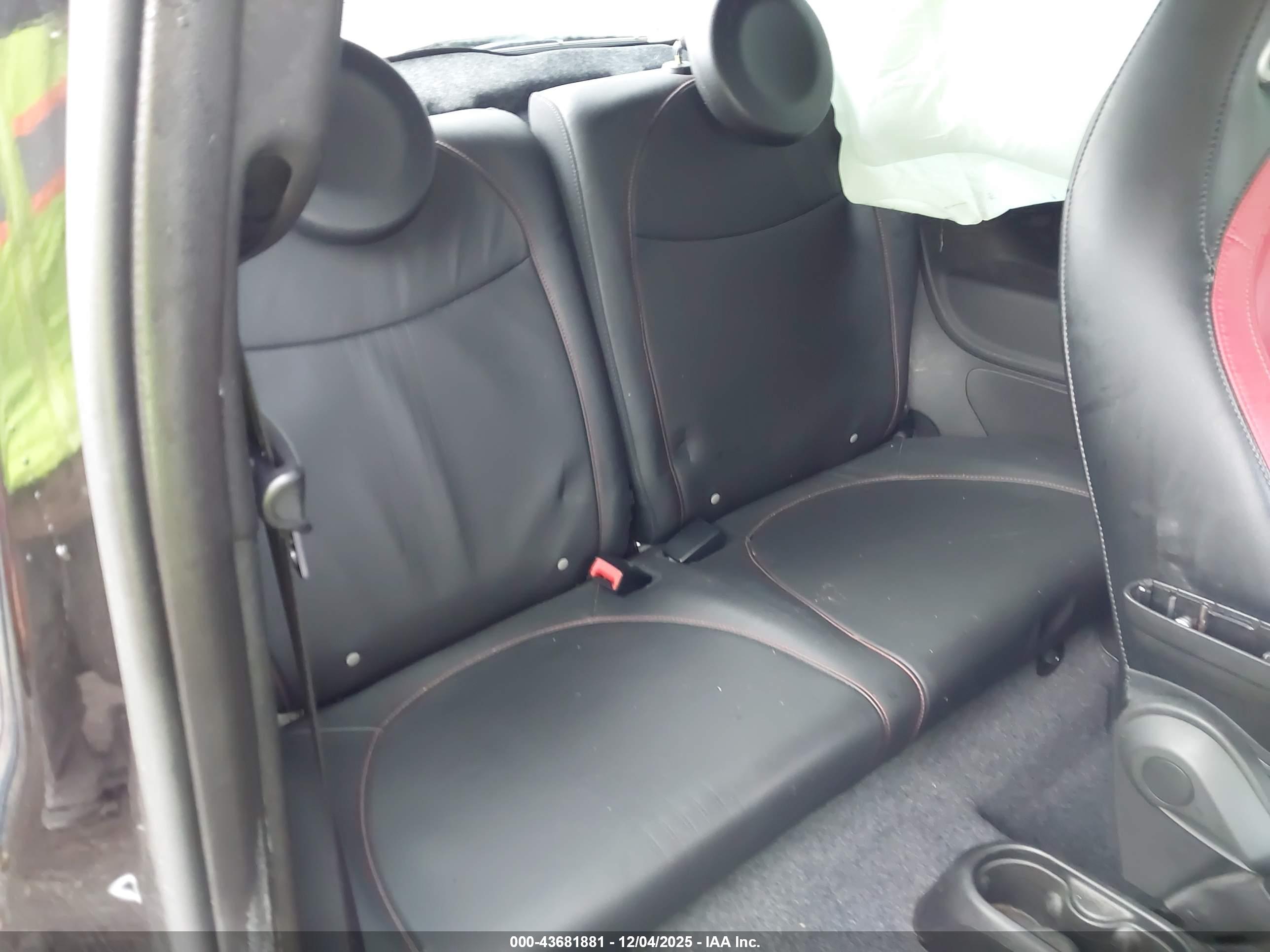 FIAT 500 image 8