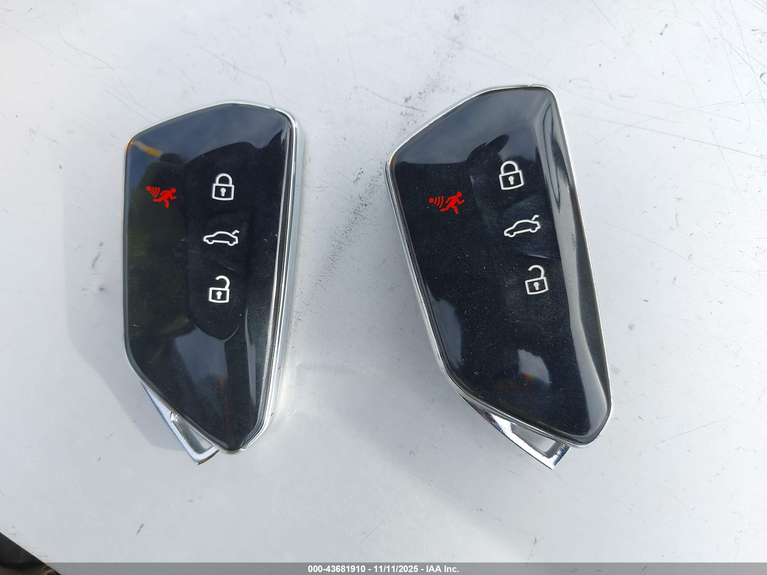 VOLKSWAGEN GOLF image 11