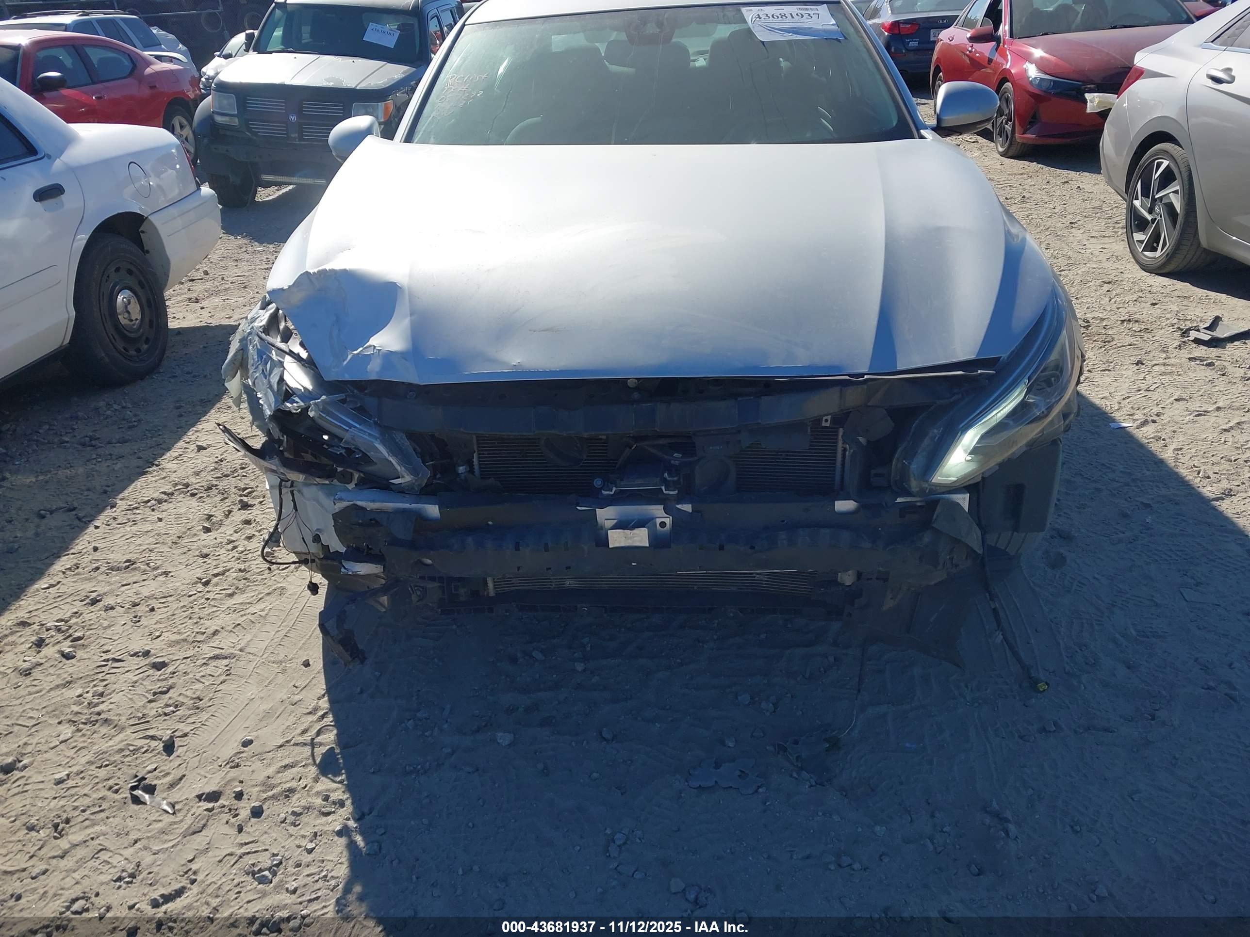NISSAN ALTIMA image 6