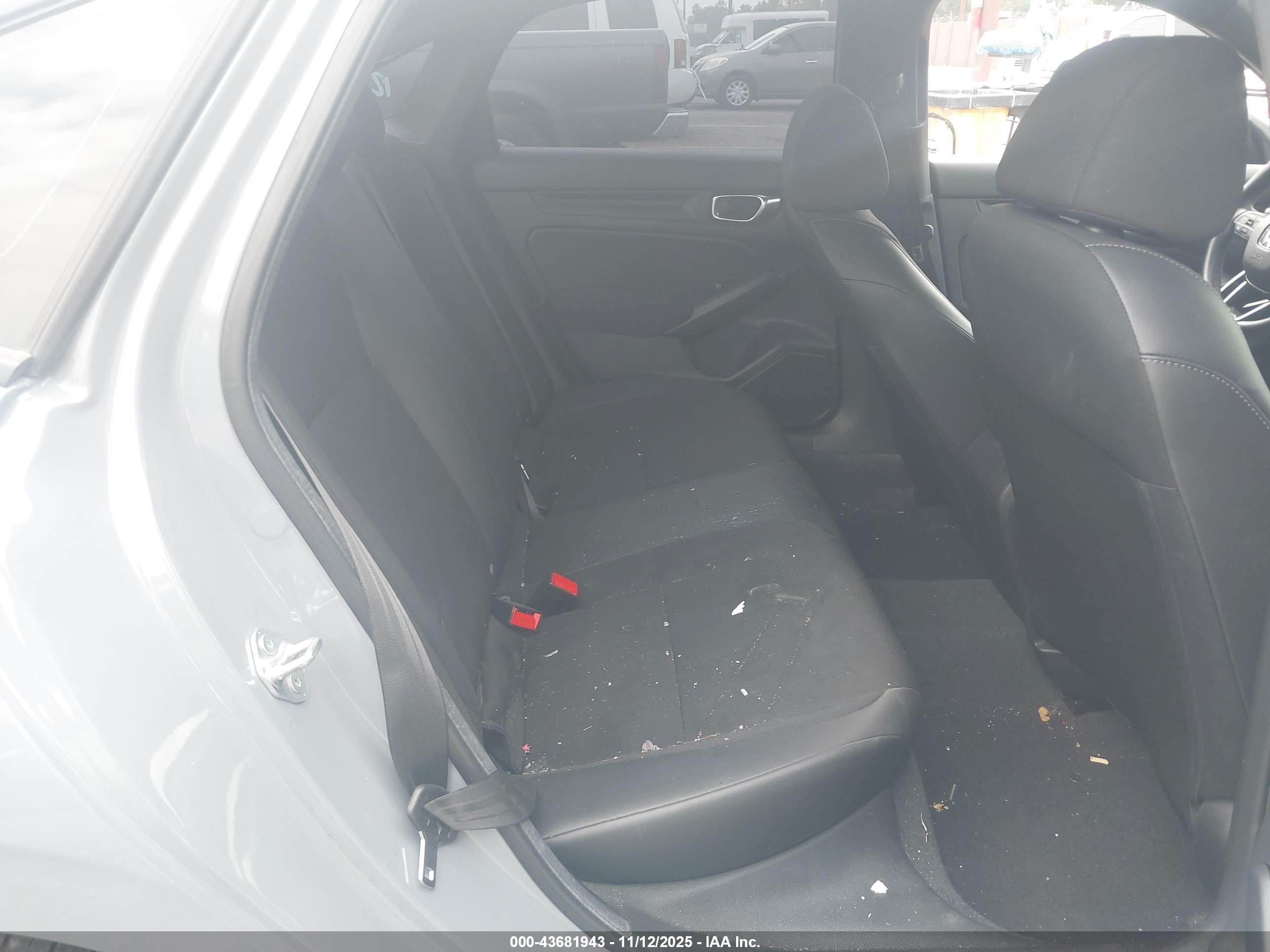 HONDA CIVIC image 8