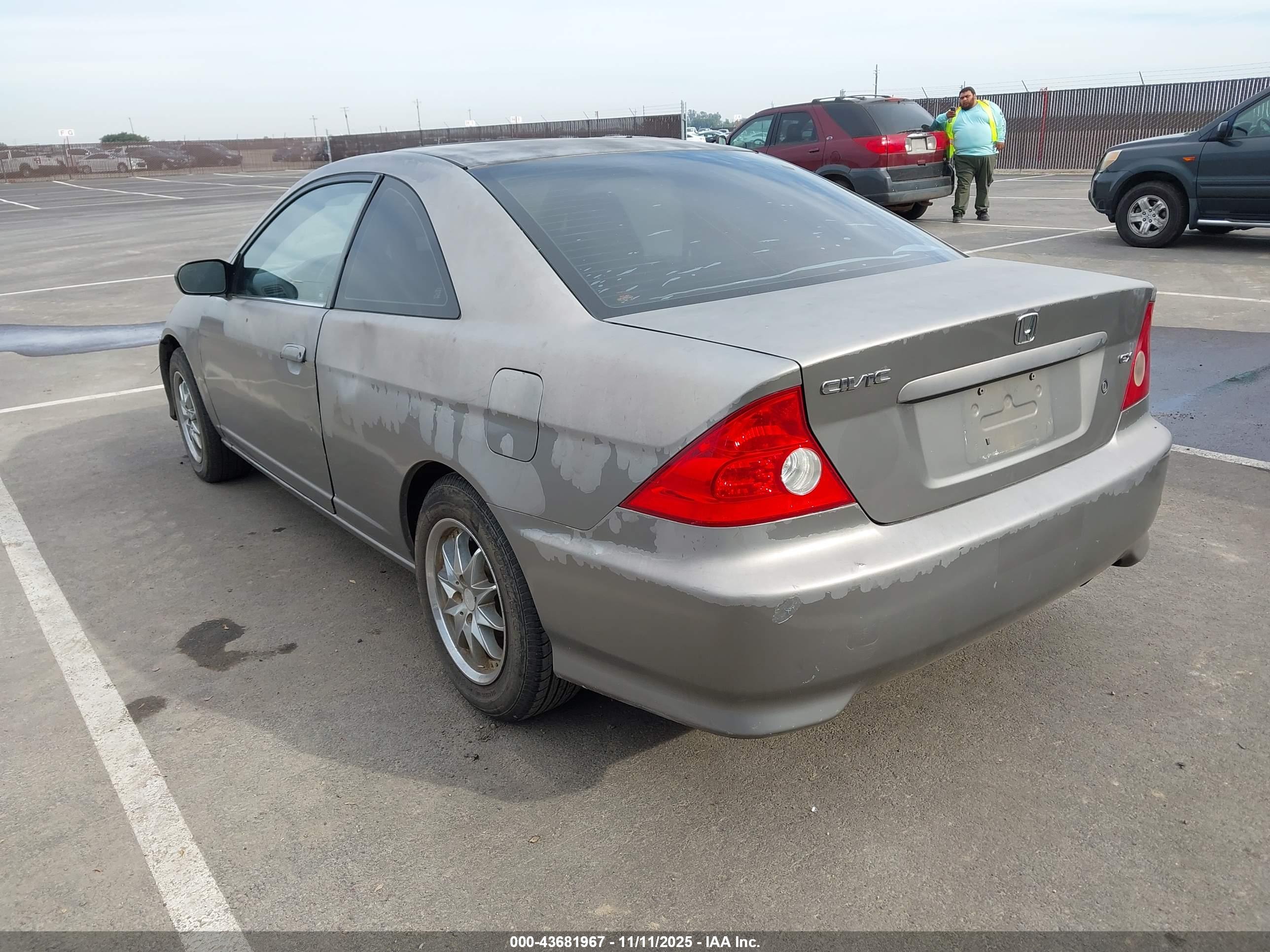 HONDA CIVIC image 3