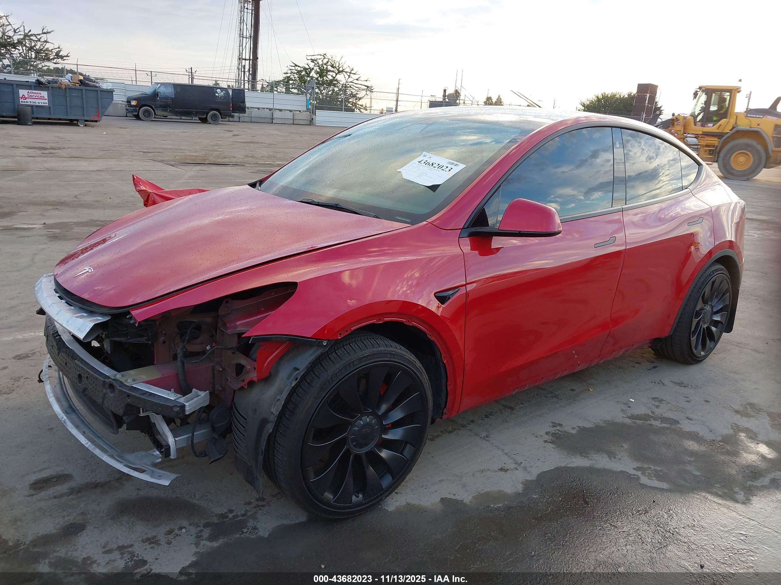 TESLA MODEL image 2