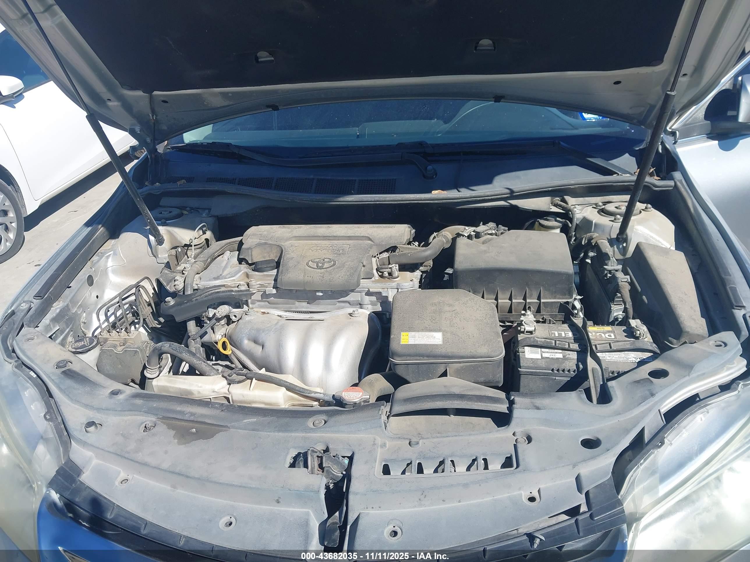 TOYOTA CAMRY image 10