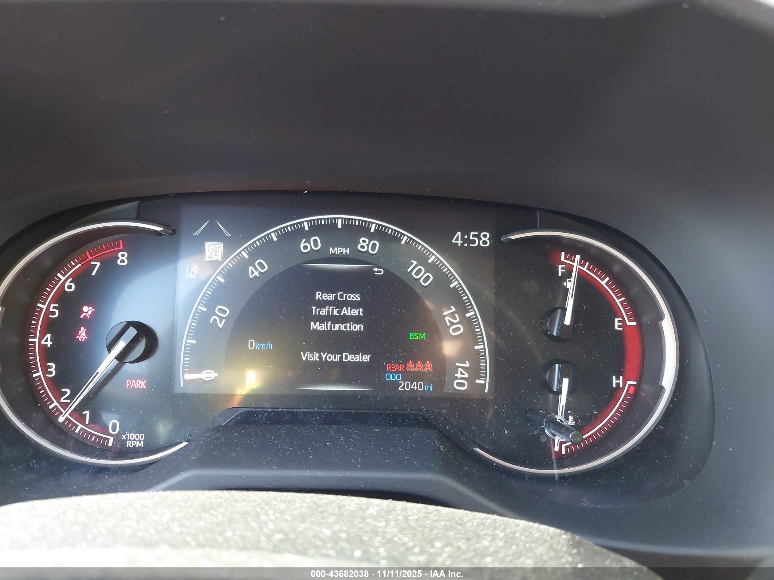 TOYOTA RAV4 image 7