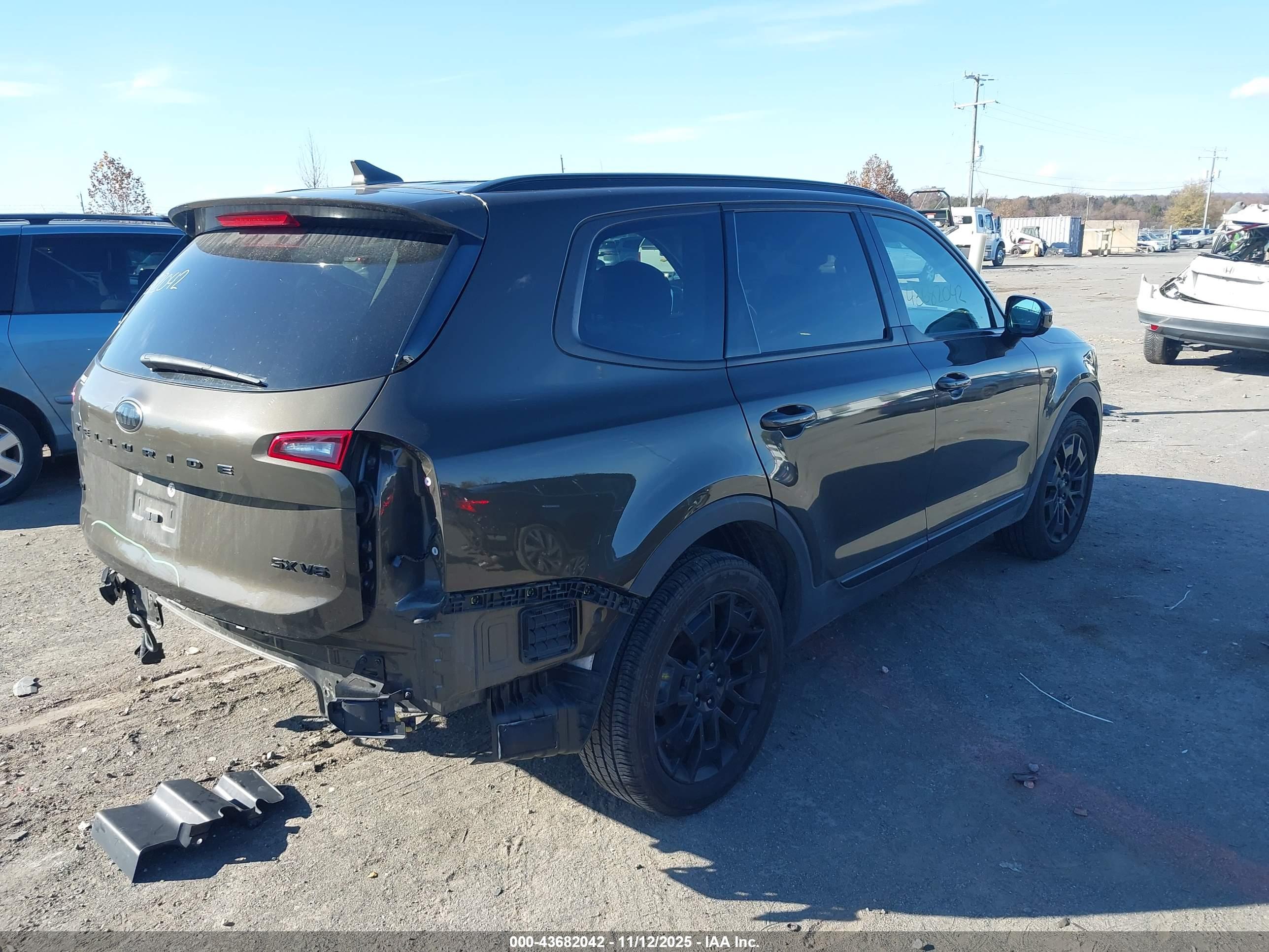 KIA TELLURIDE image 4