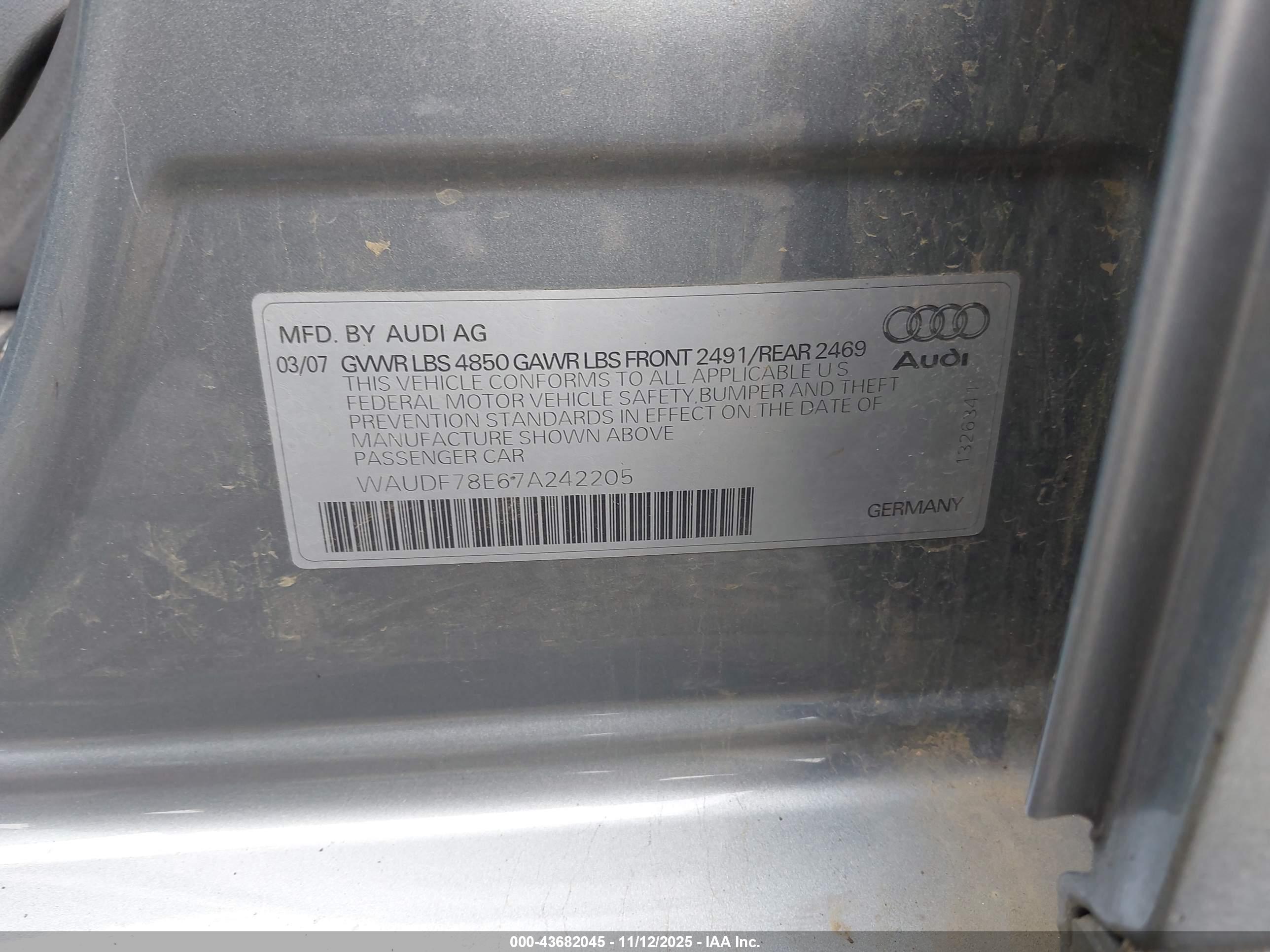 AUDI A4 image 9