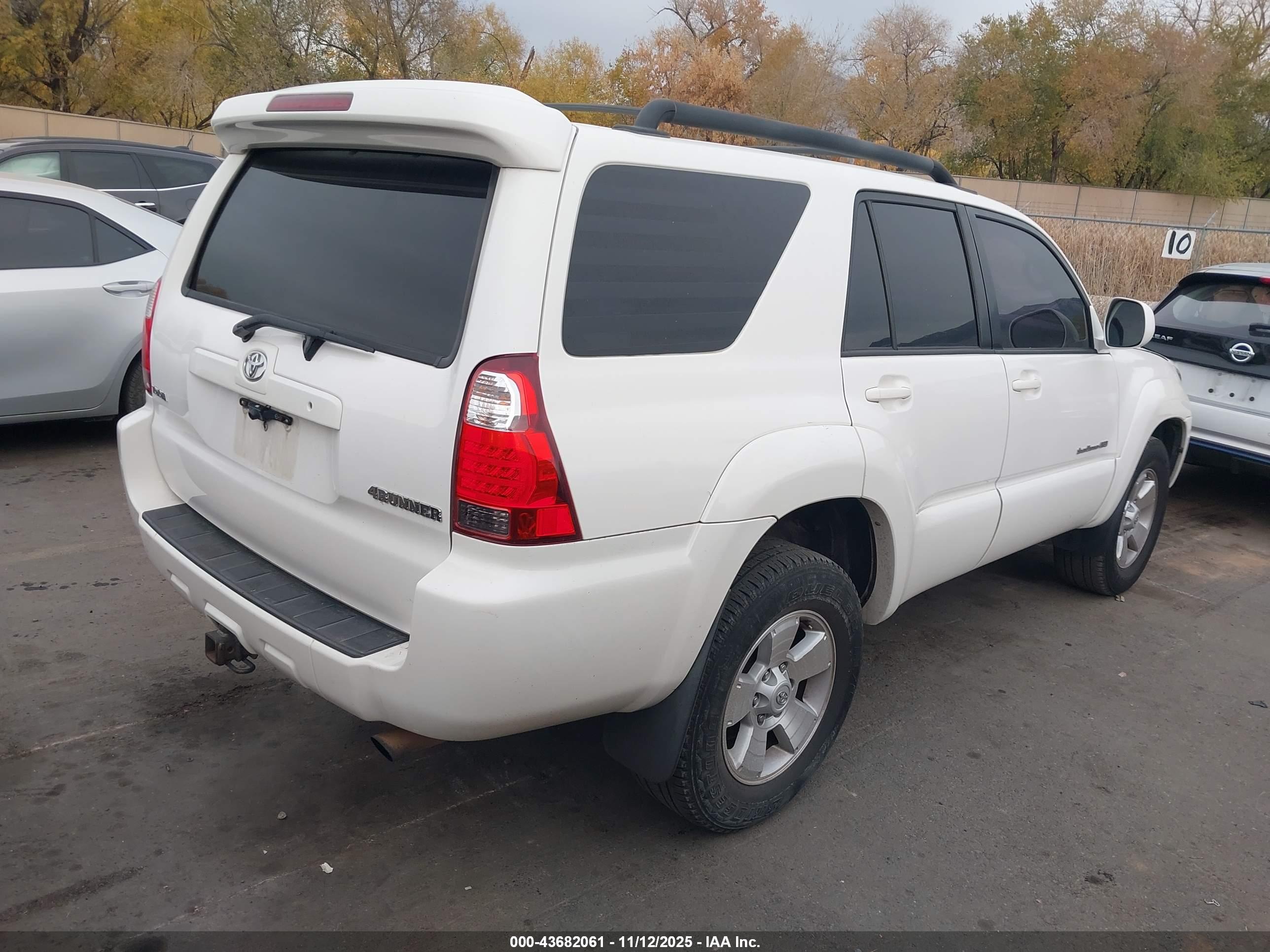 TOYOTA 4RUNNER image 4