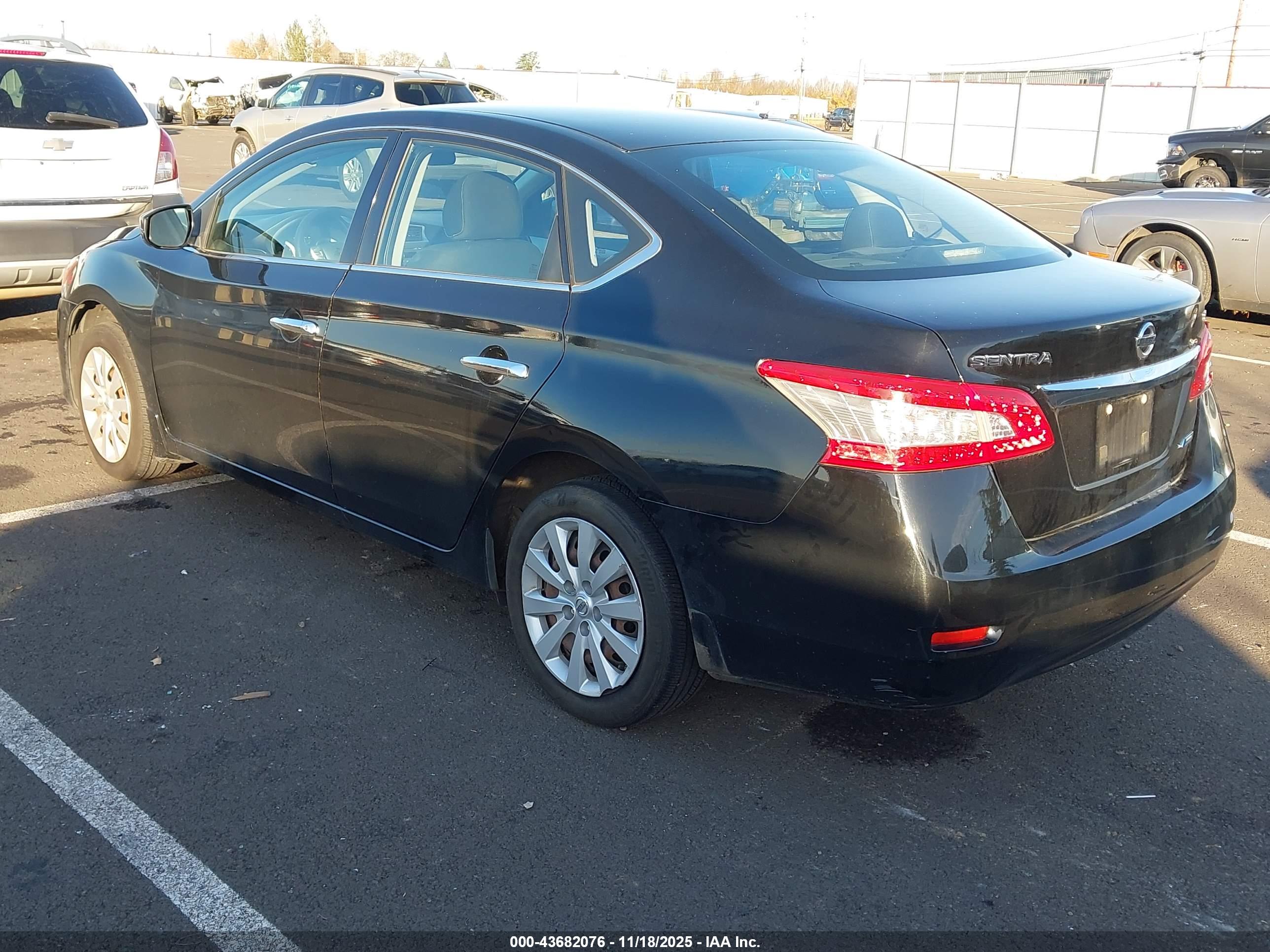 NISSAN SENTRA image 3