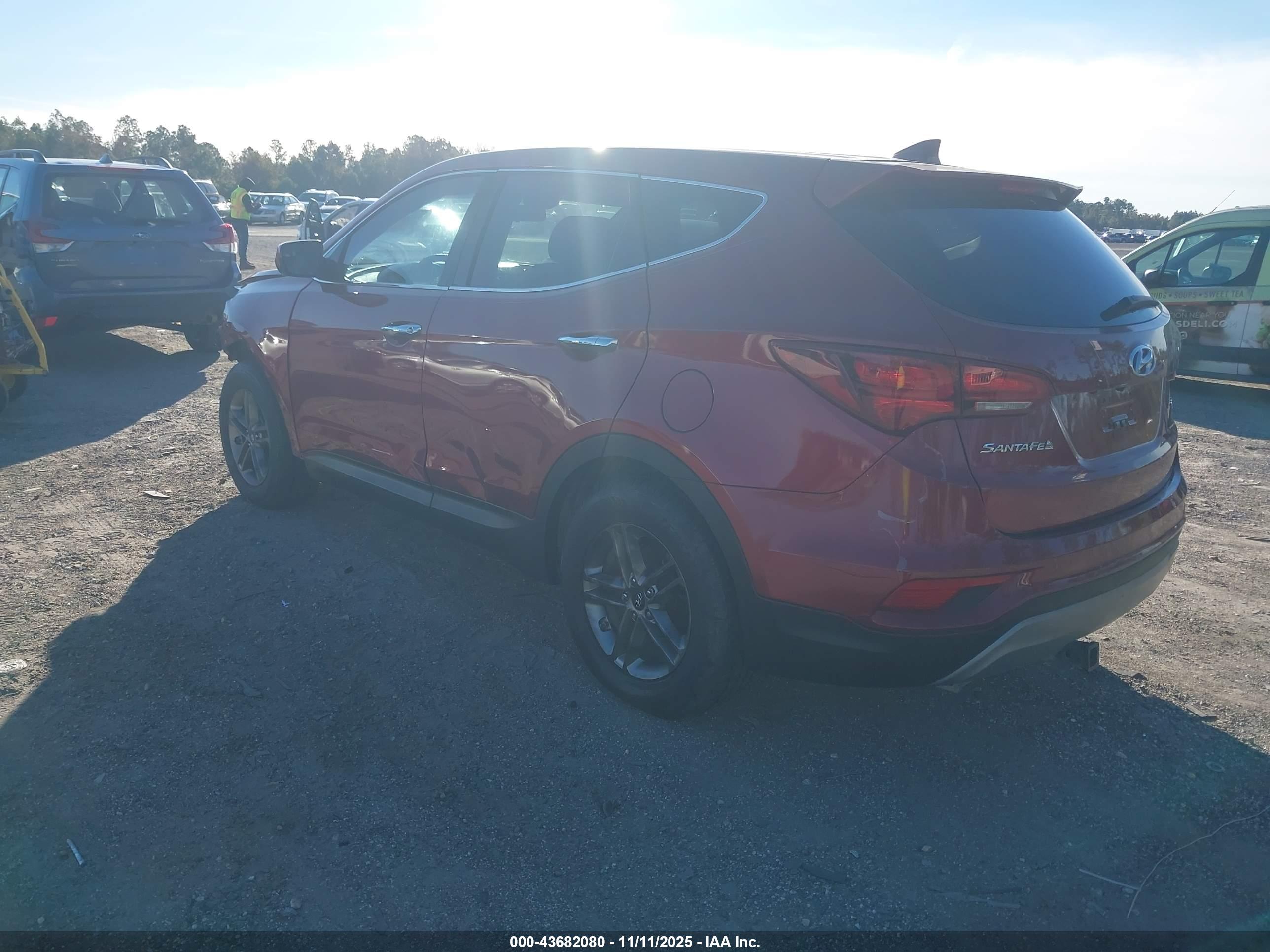 HYUNDAI SANTA image 3