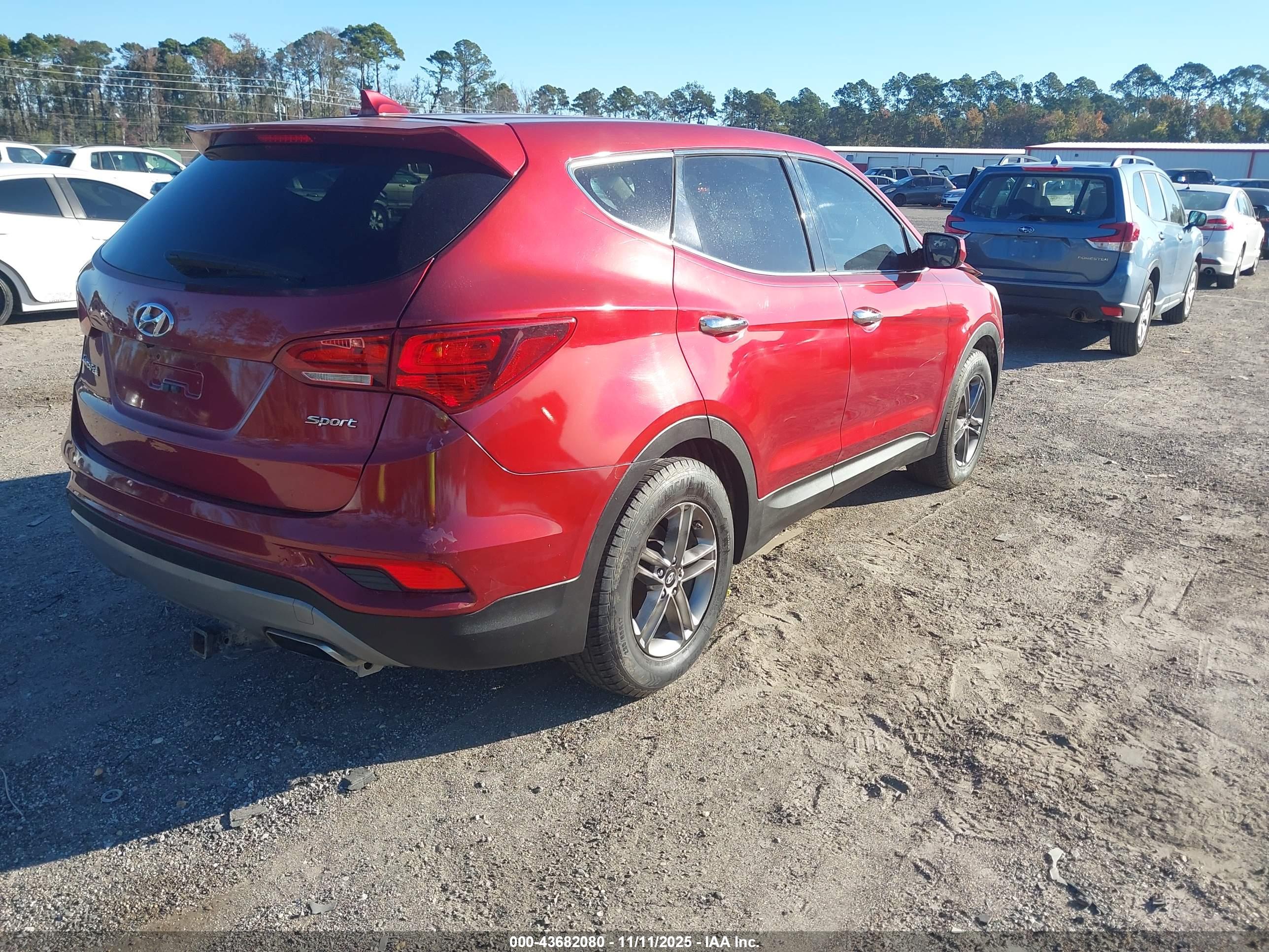 HYUNDAI SANTA image 4