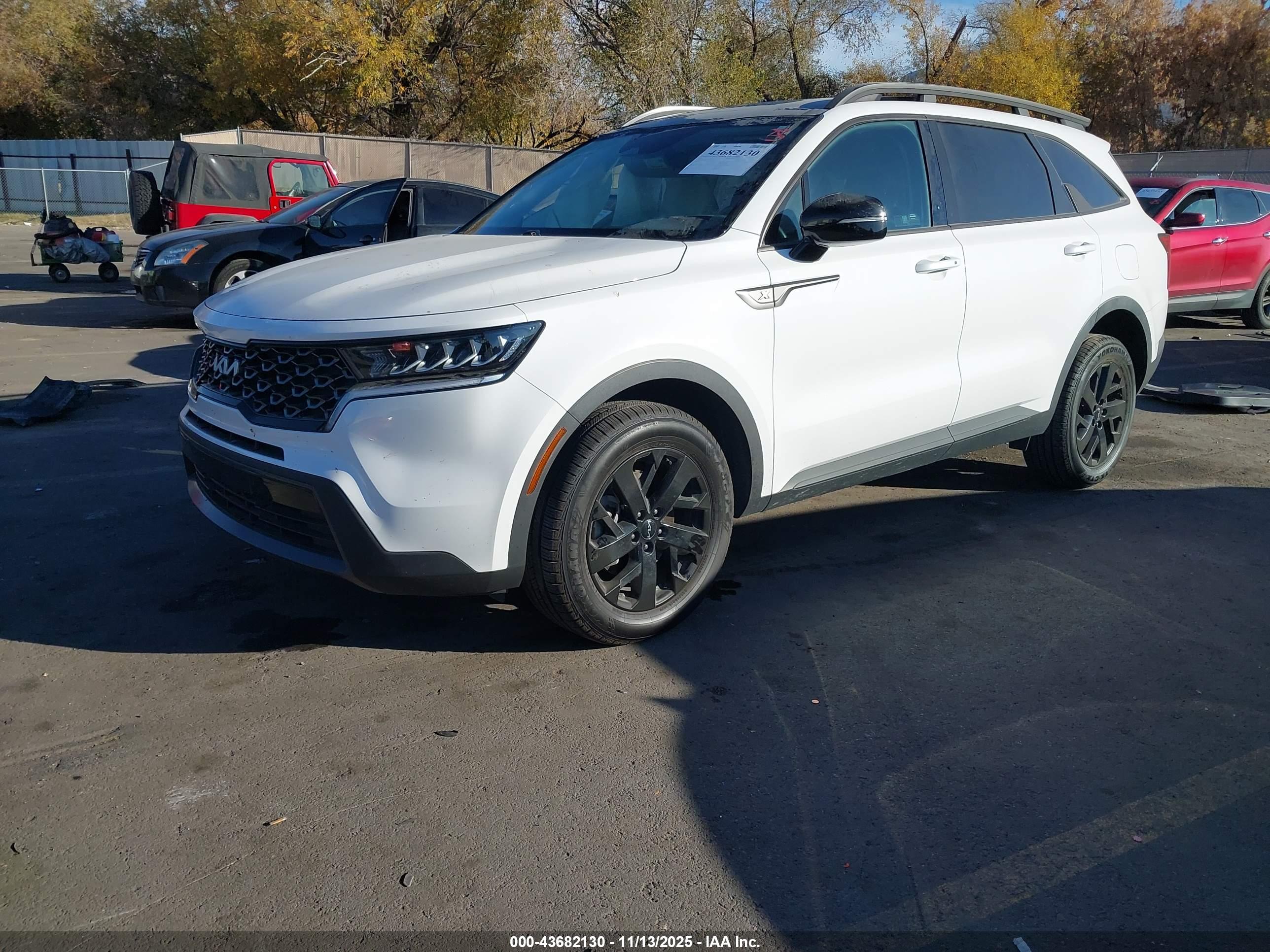 KIA SORENTO image 2
