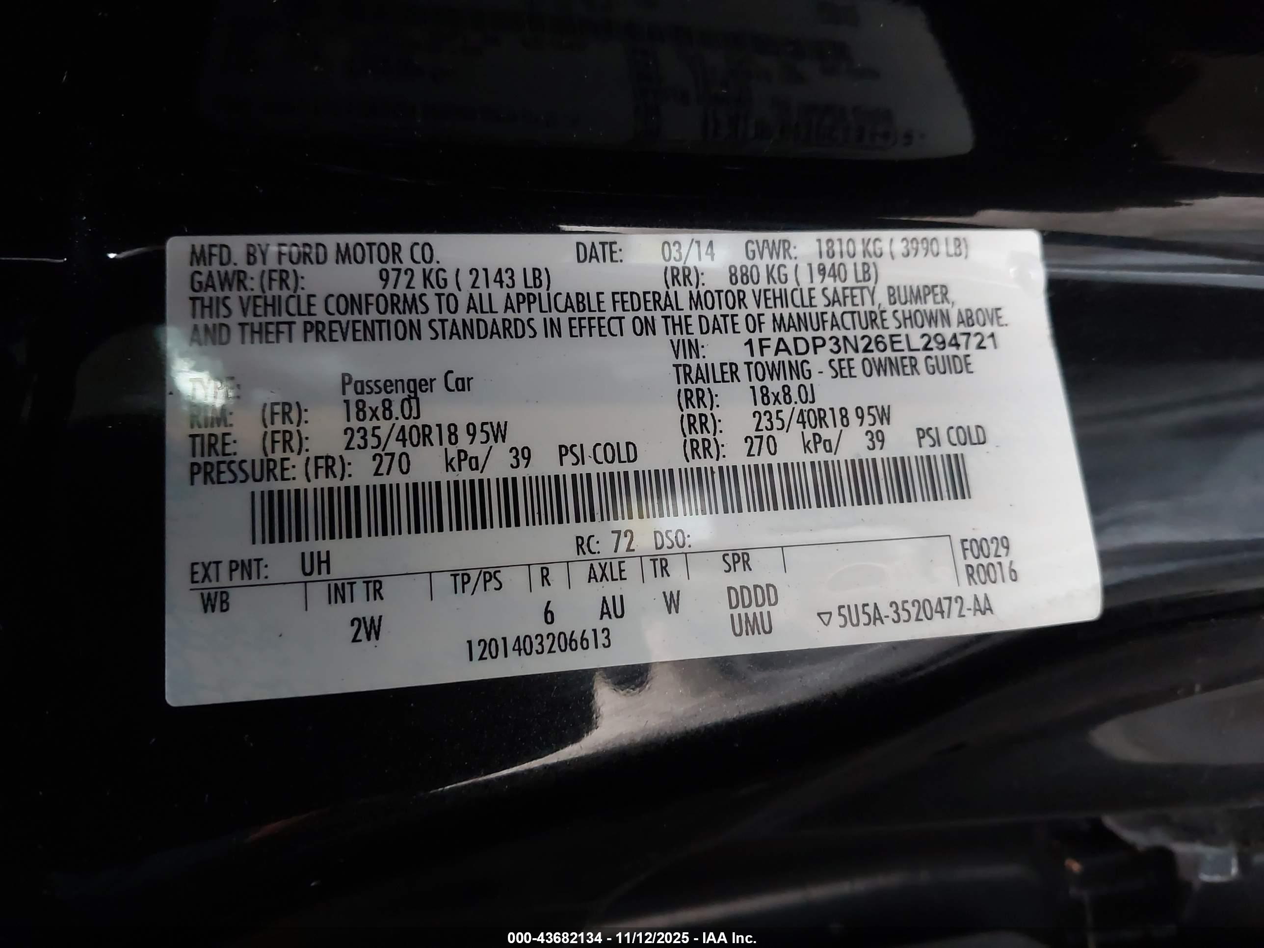 FORD FOCUS image 9