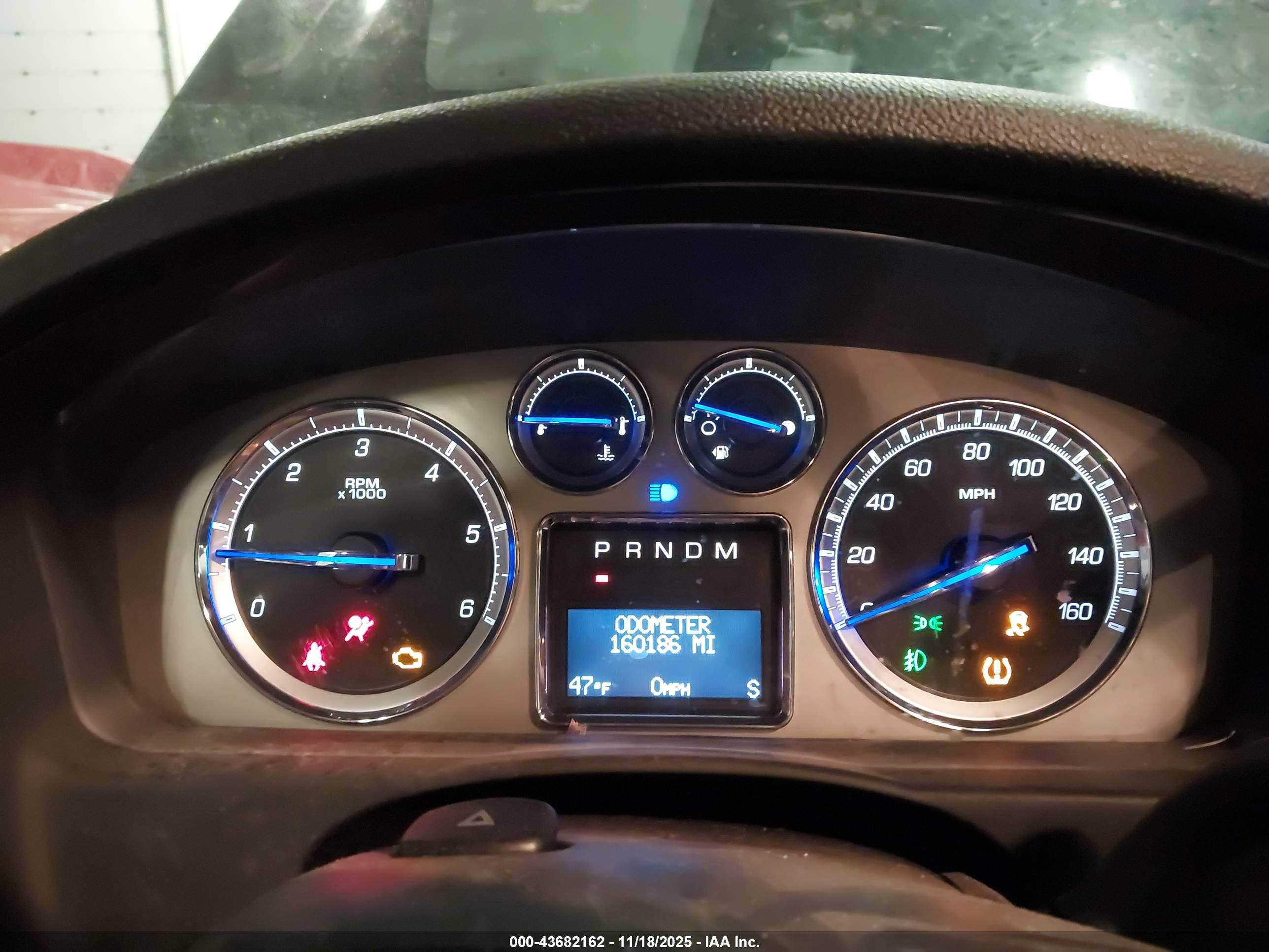 CADILLAC ESCALADE image 7
