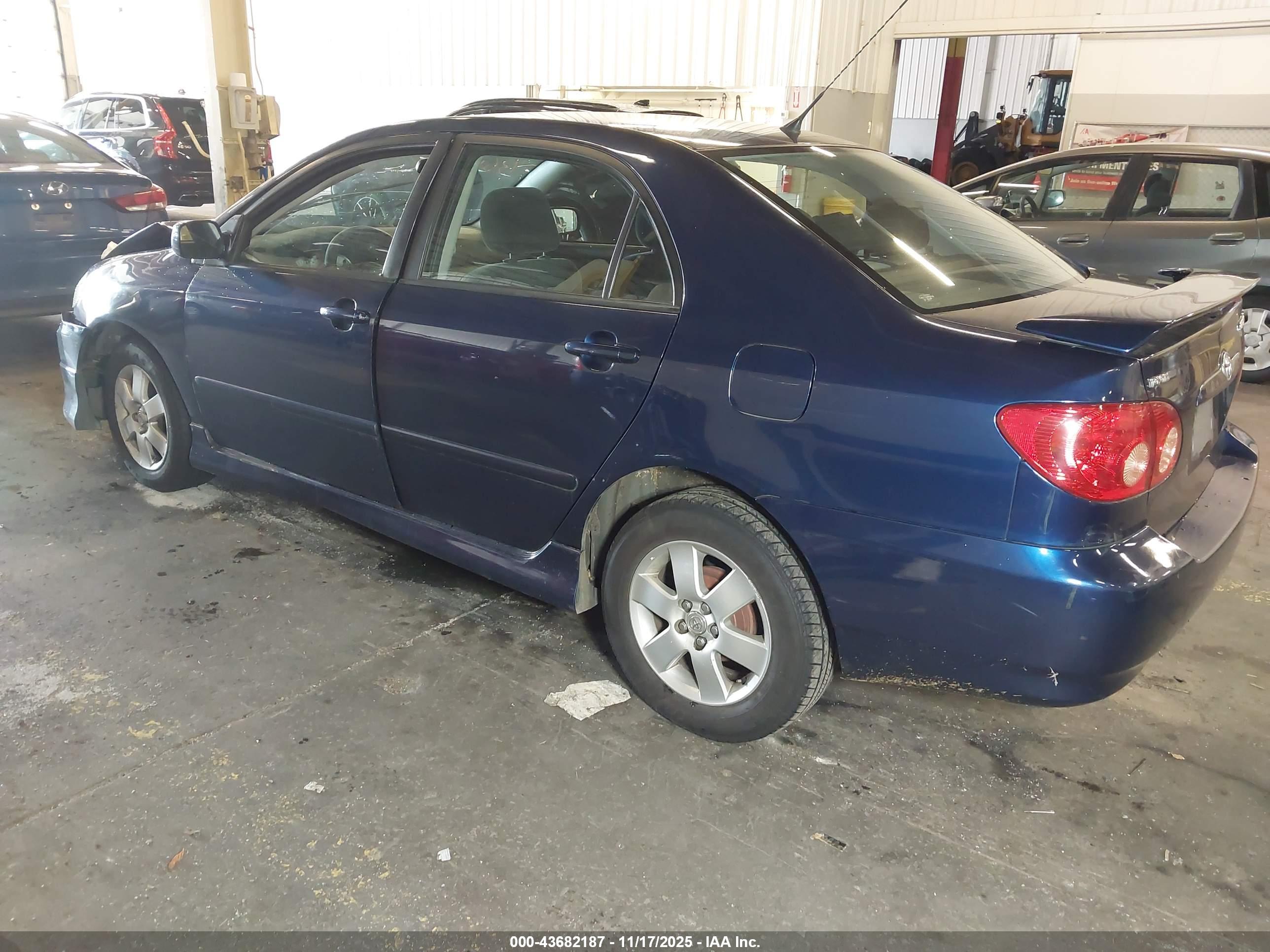 TOYOTA COROLLA image 3