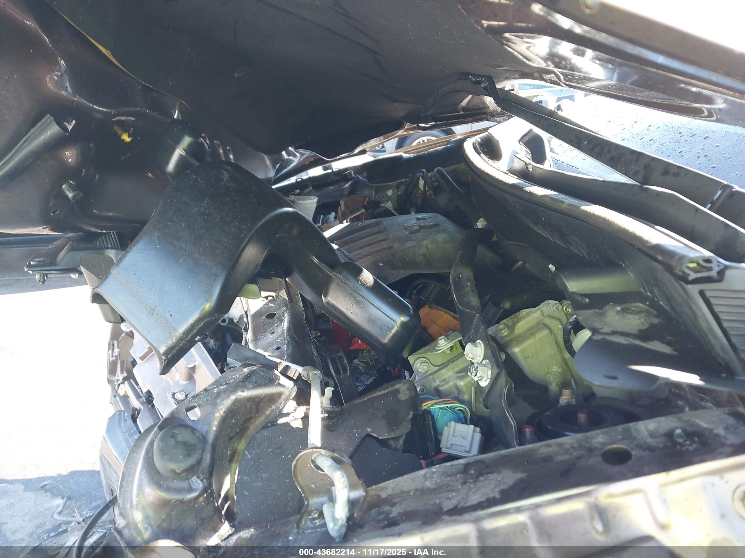 MITSUBISHI ECLIPSE image 10