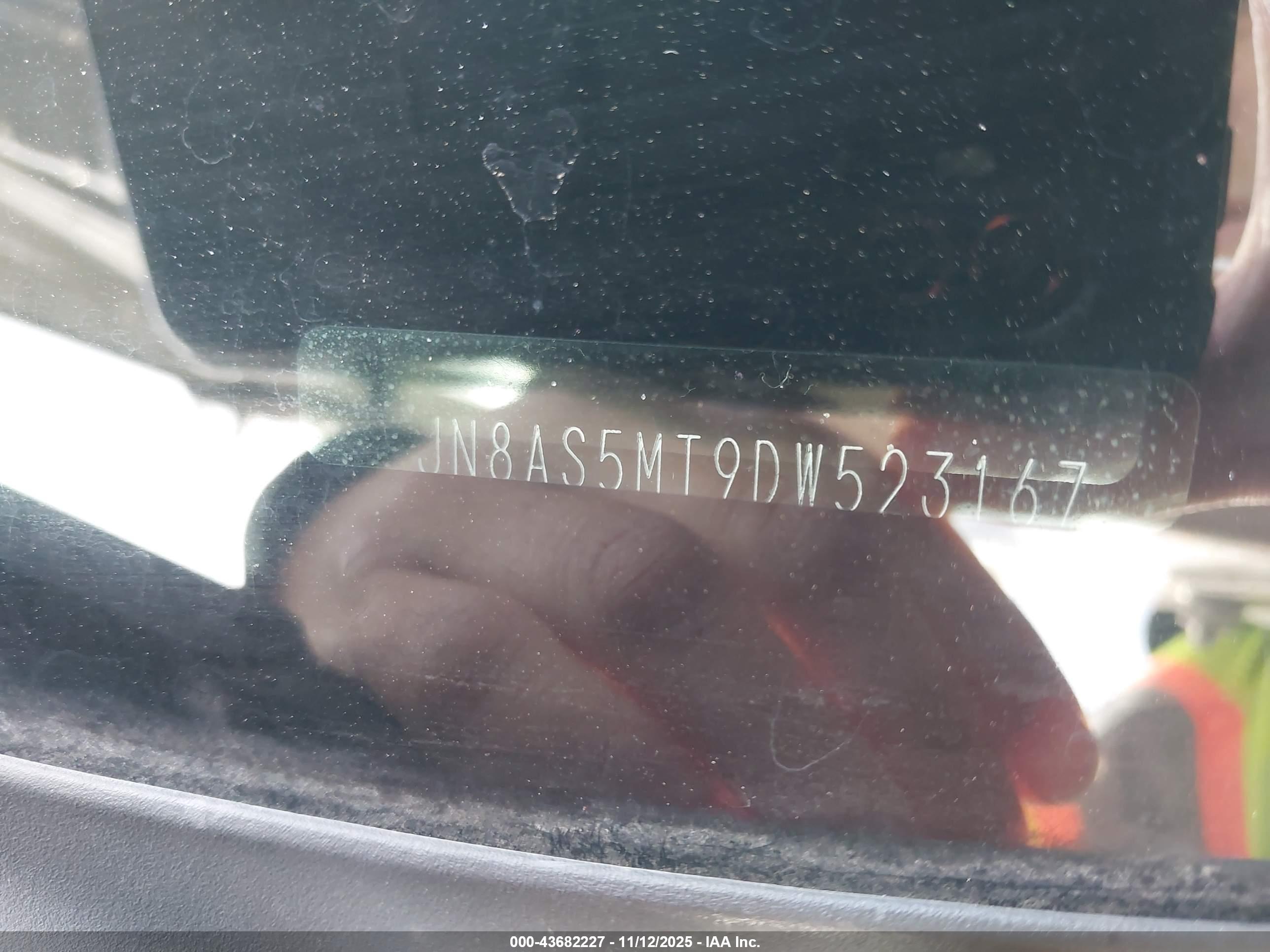 NISSAN ROGUE image 9