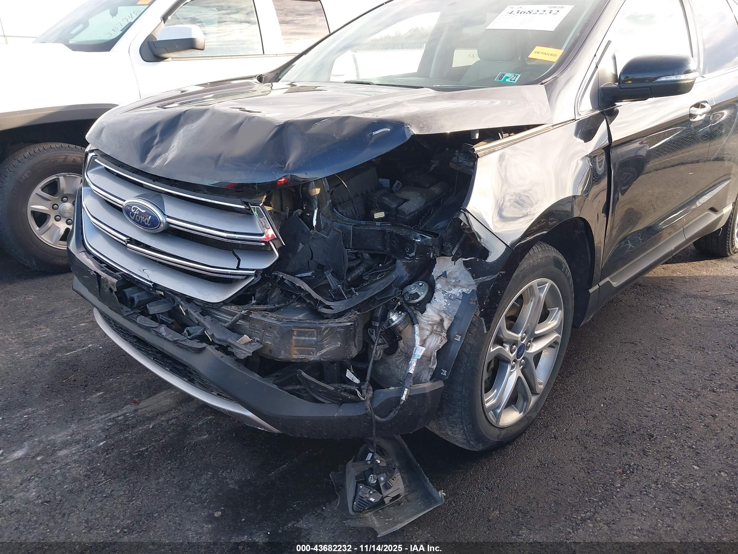 FORD EDGE image 6