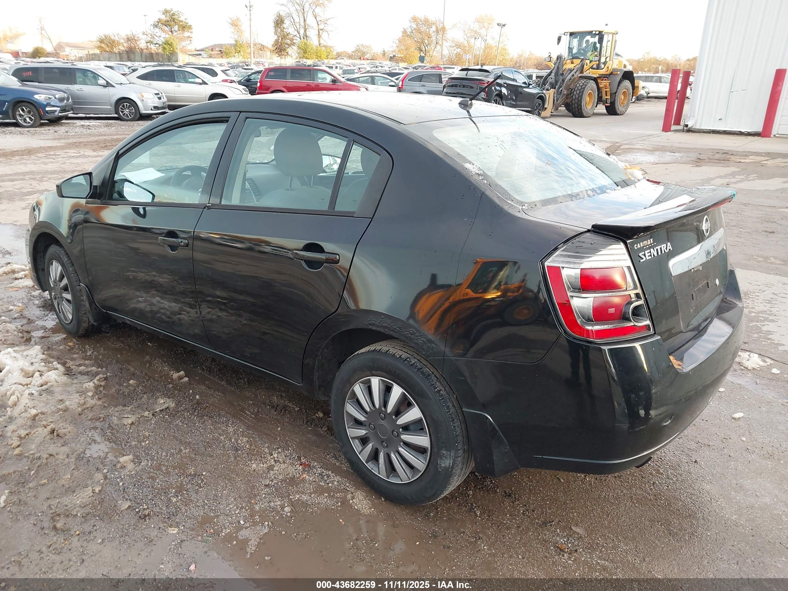NISSAN SENTRA image 3
