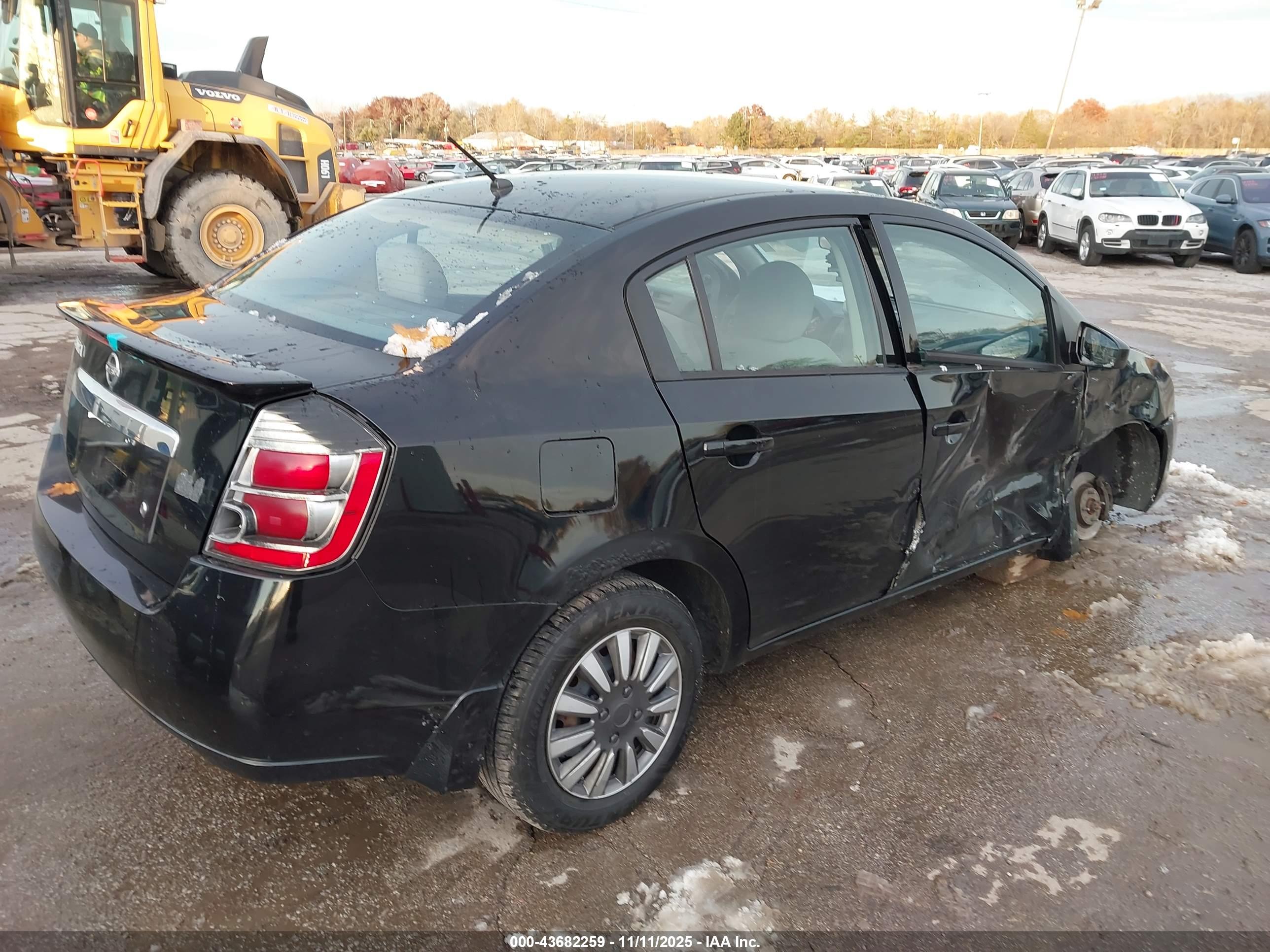 NISSAN SENTRA image 4