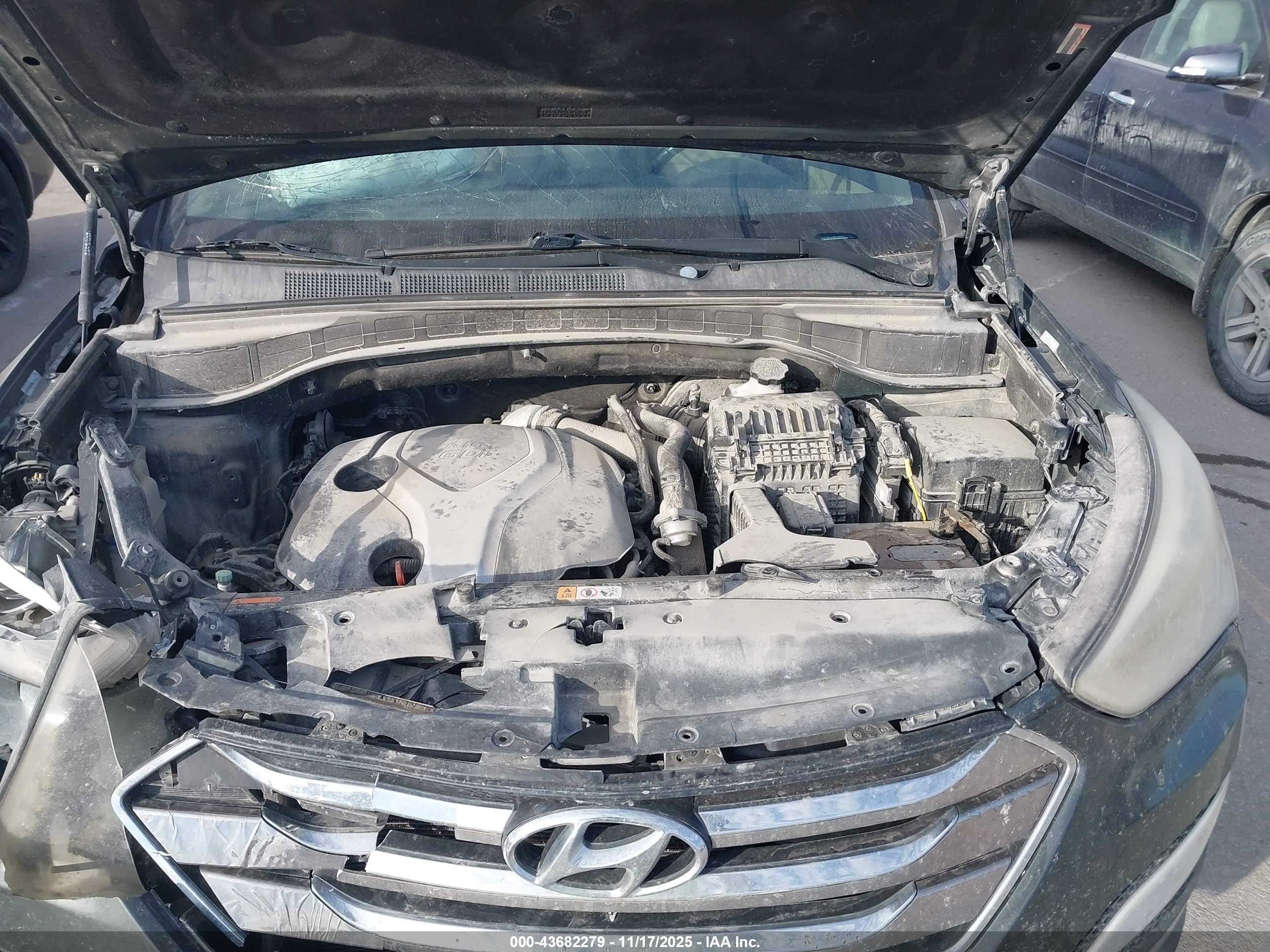 HYUNDAI SANTA image 10