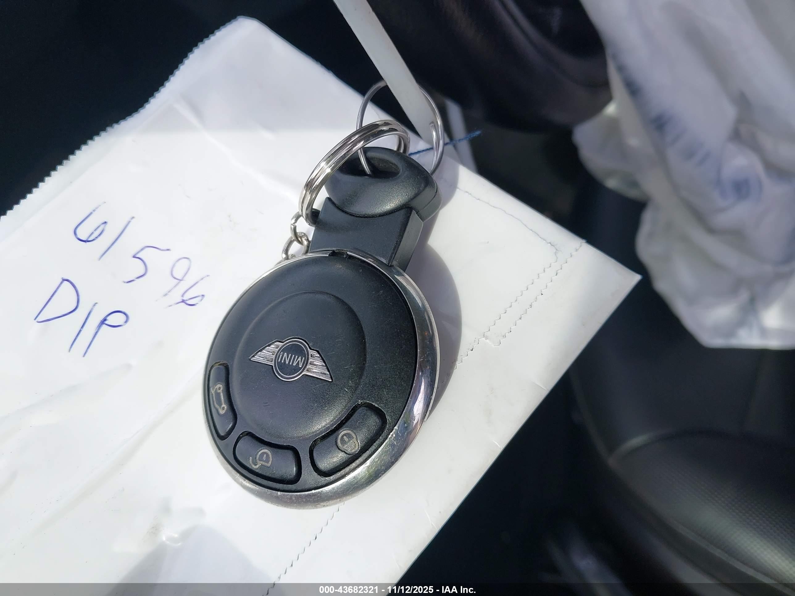 MINI COOPER image 11