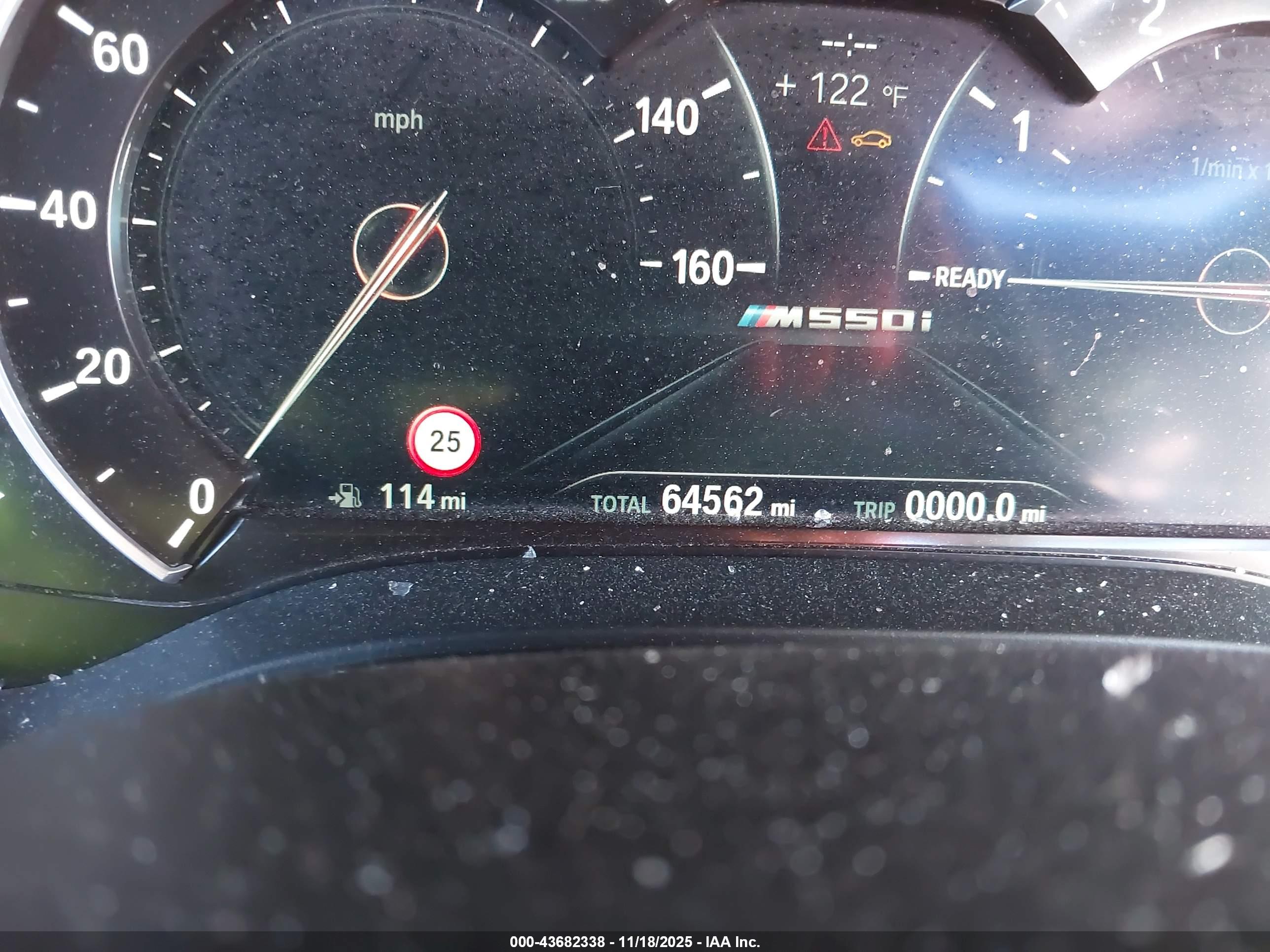 BMW M550I image 7