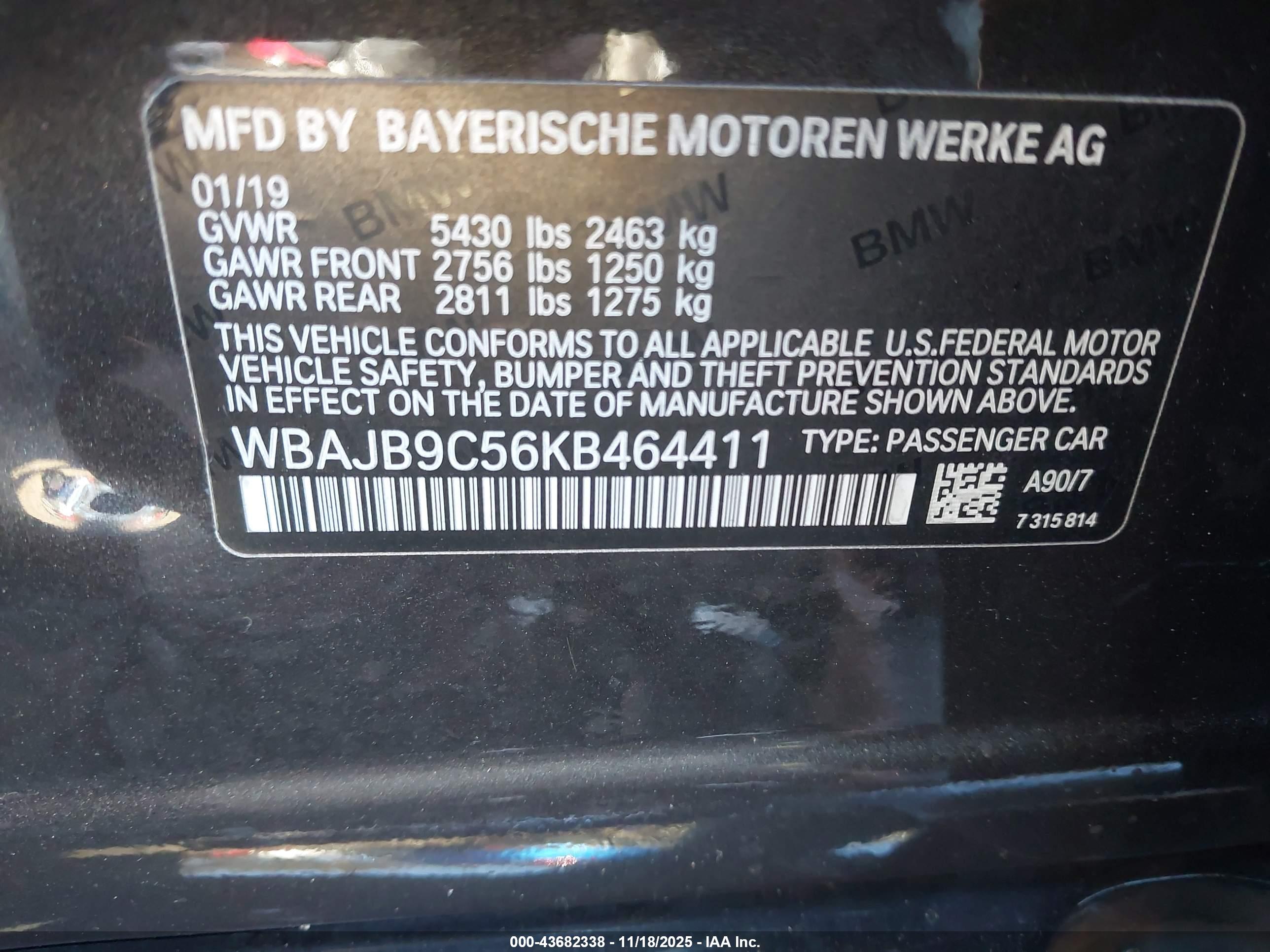 BMW M550I image 9