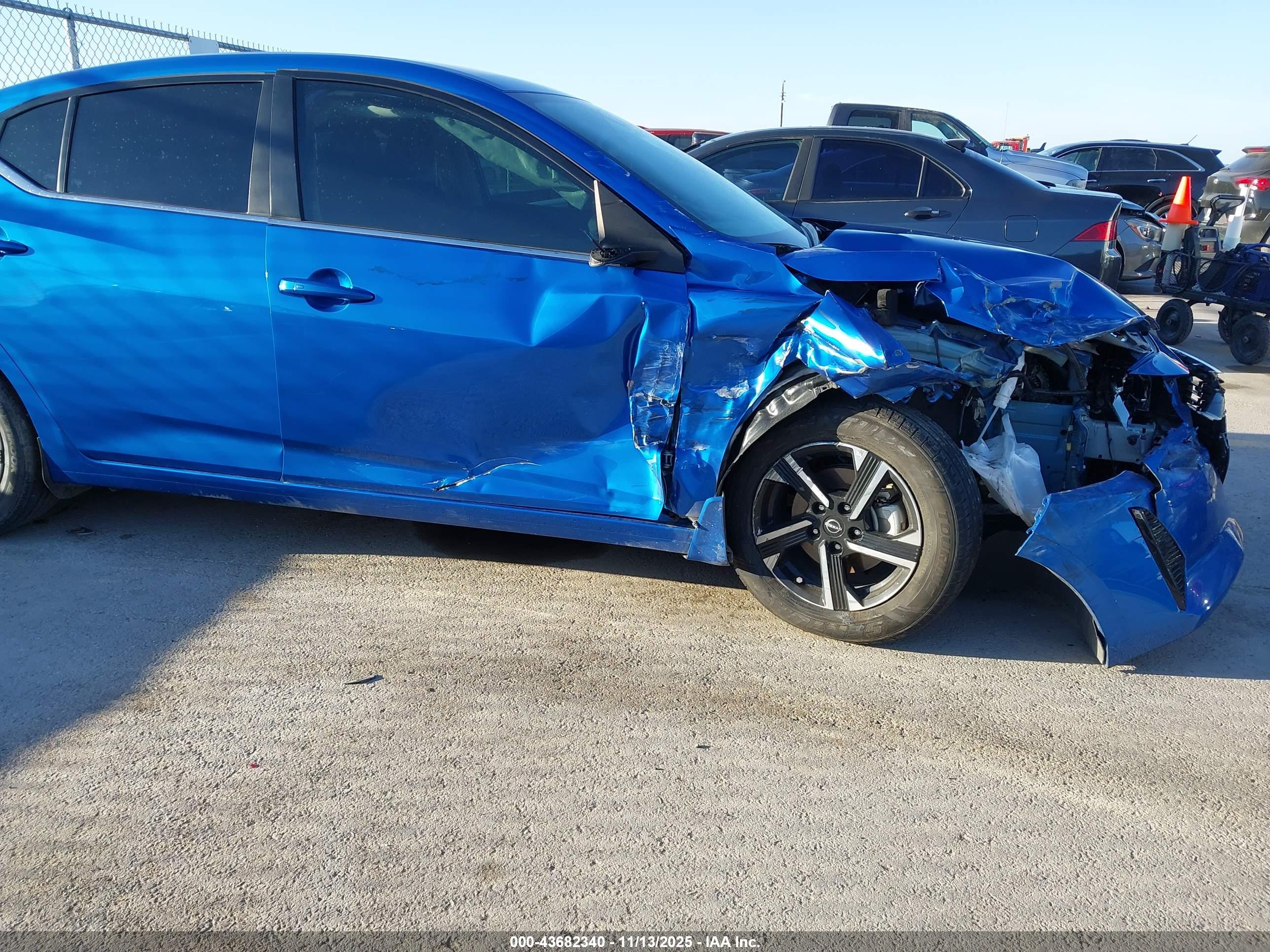 NISSAN SENTRA image 6