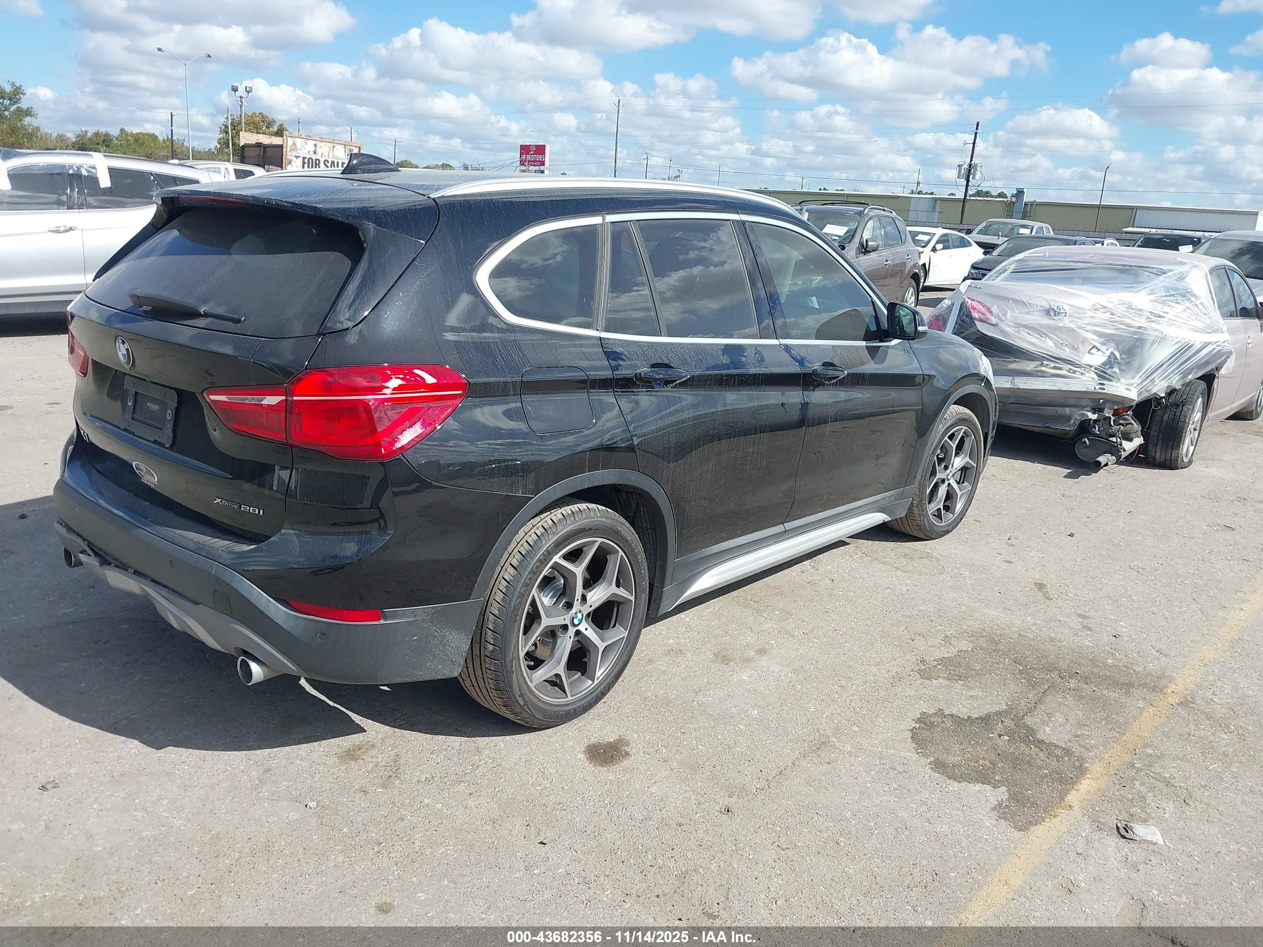 BMW X1 image 4
