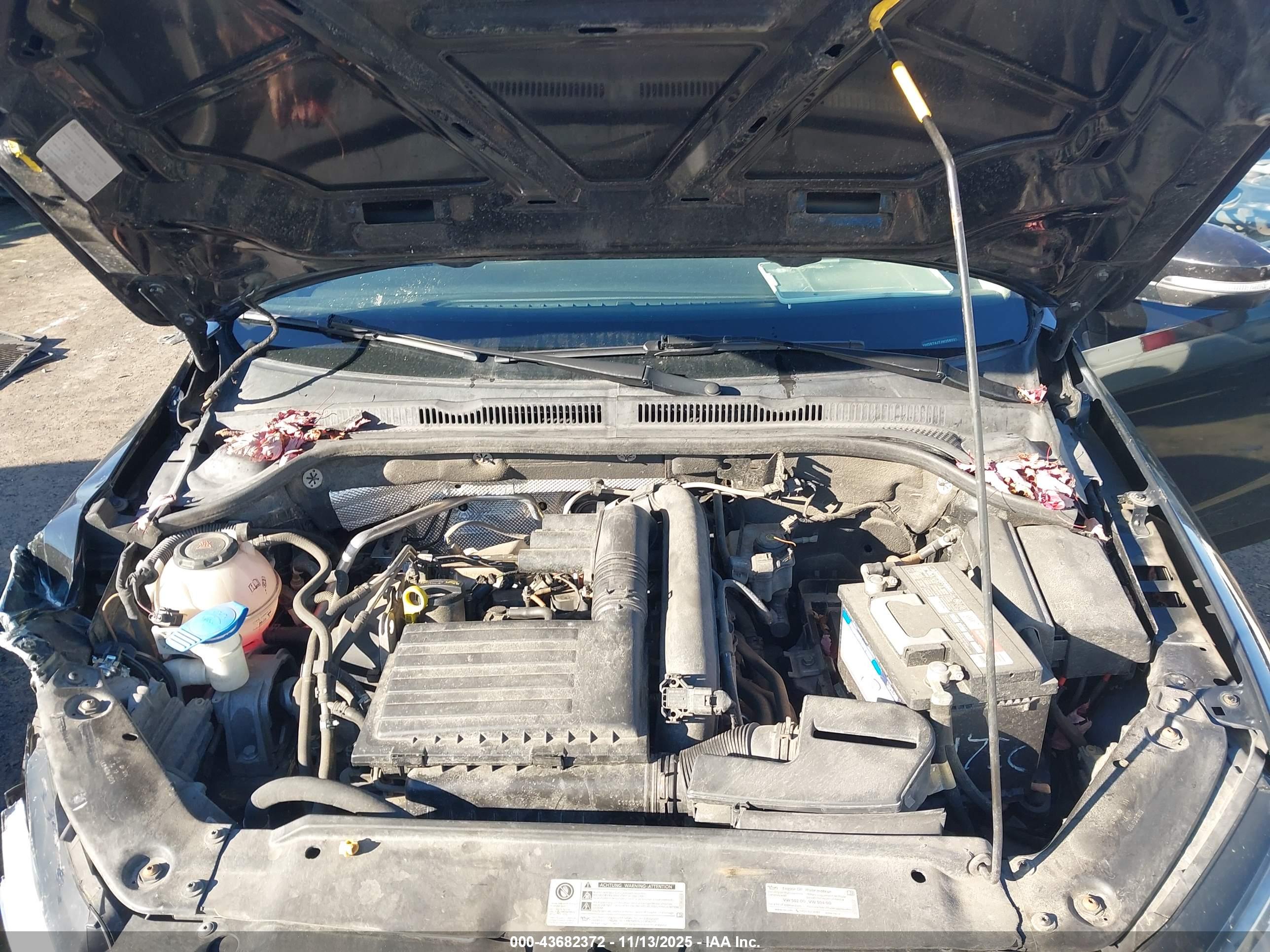 VOLKSWAGEN JETTA image 10