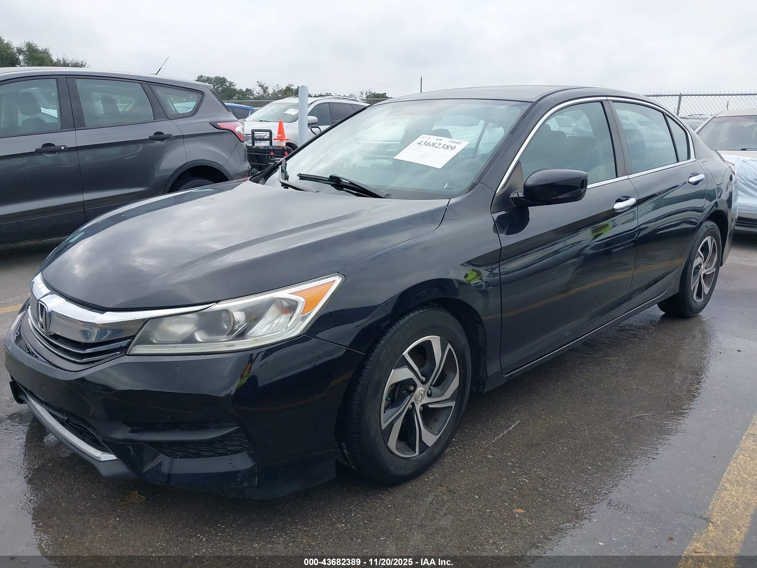 HONDA ACCORD image 2