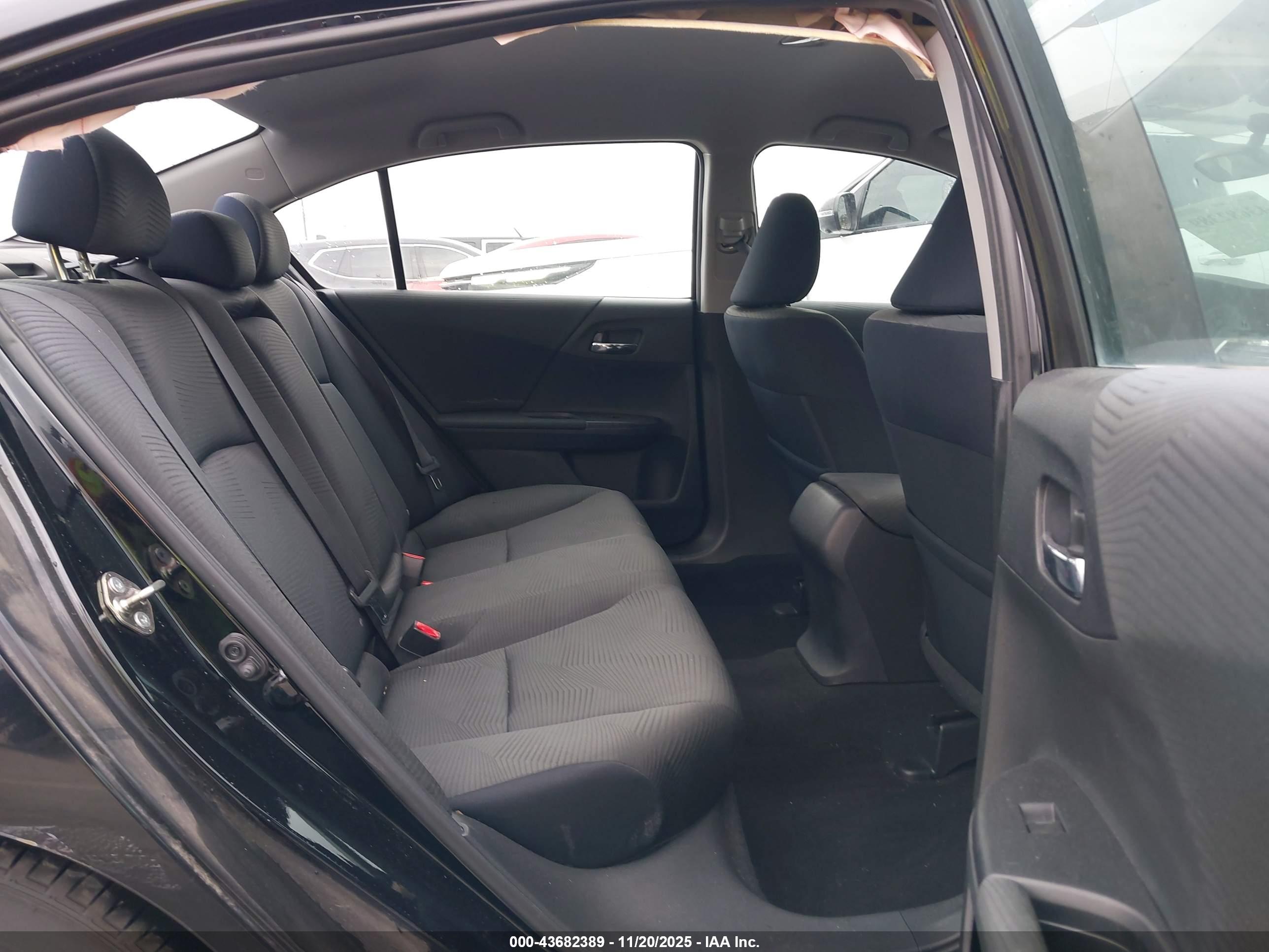 HONDA ACCORD image 8
