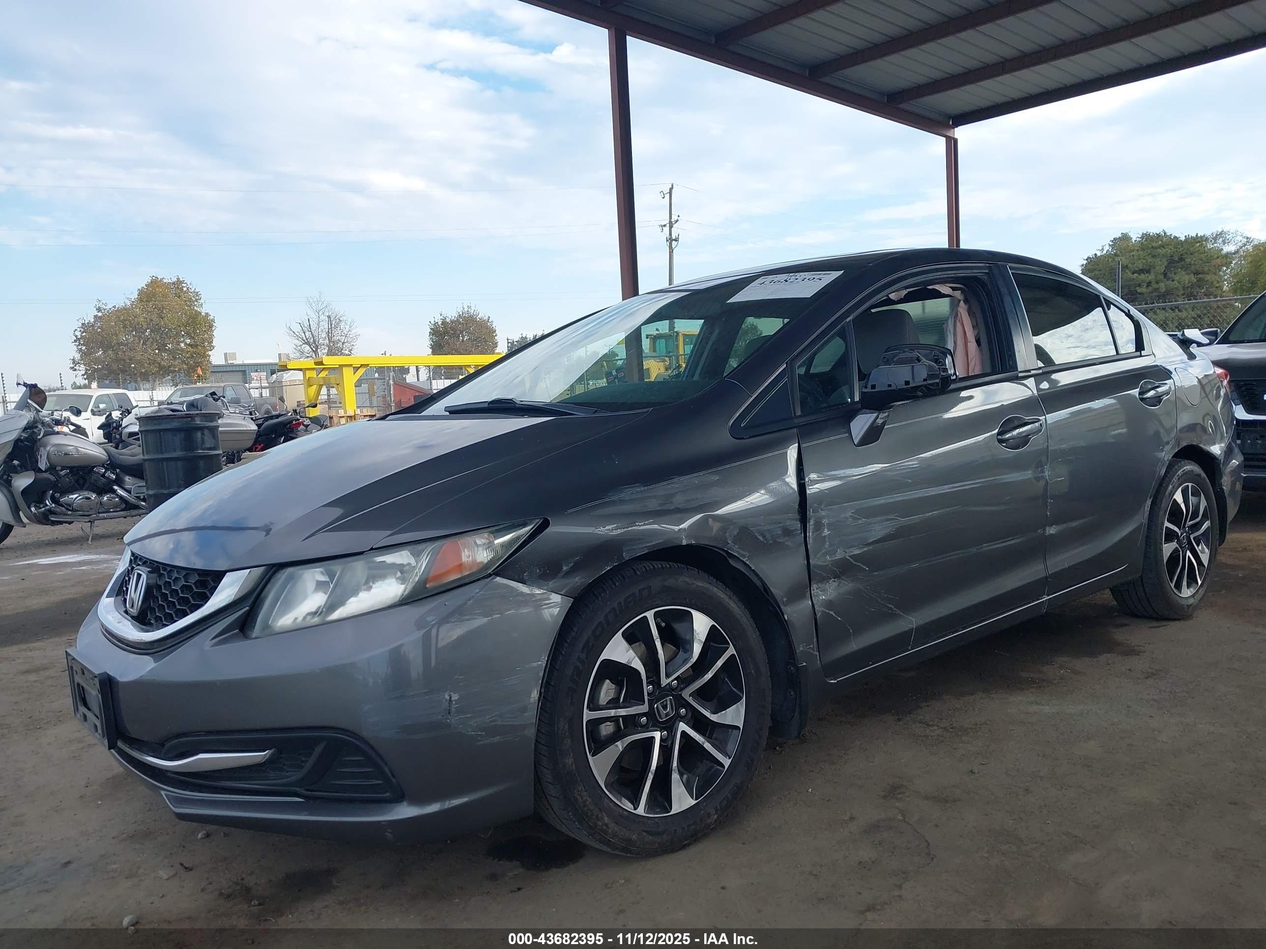 HONDA CIVIC image 2