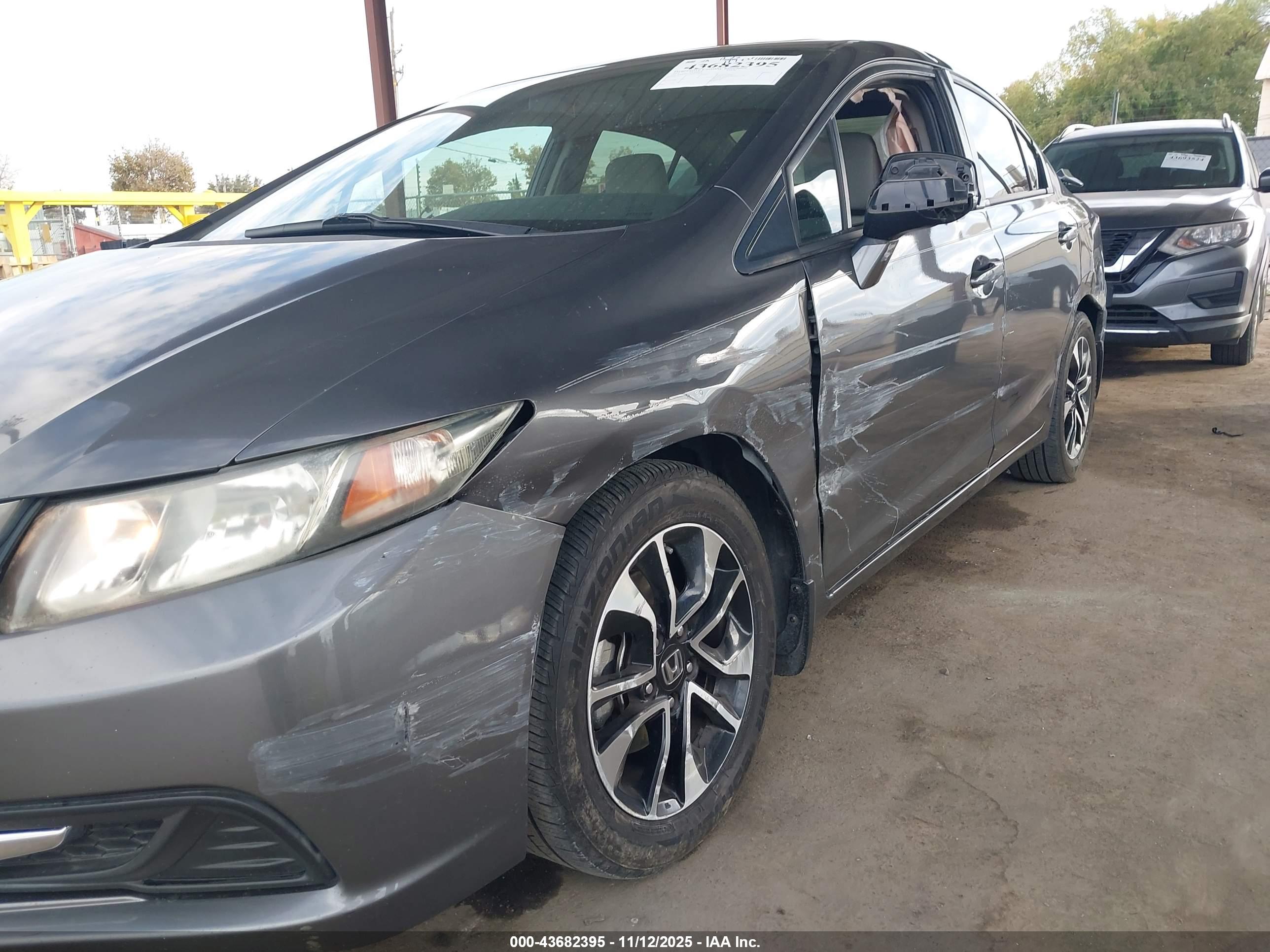 HONDA CIVIC image 6