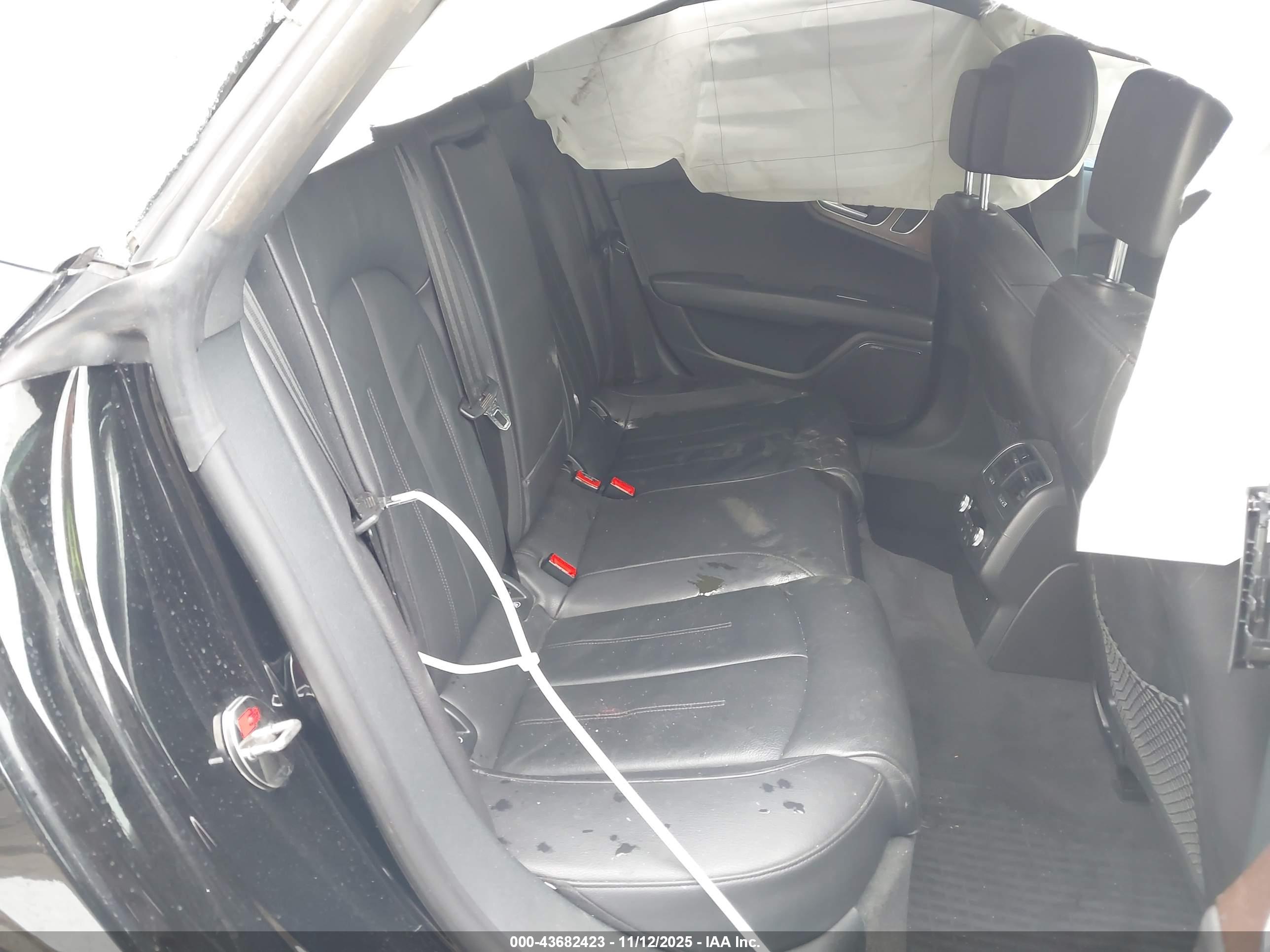 AUDI A7 image 8