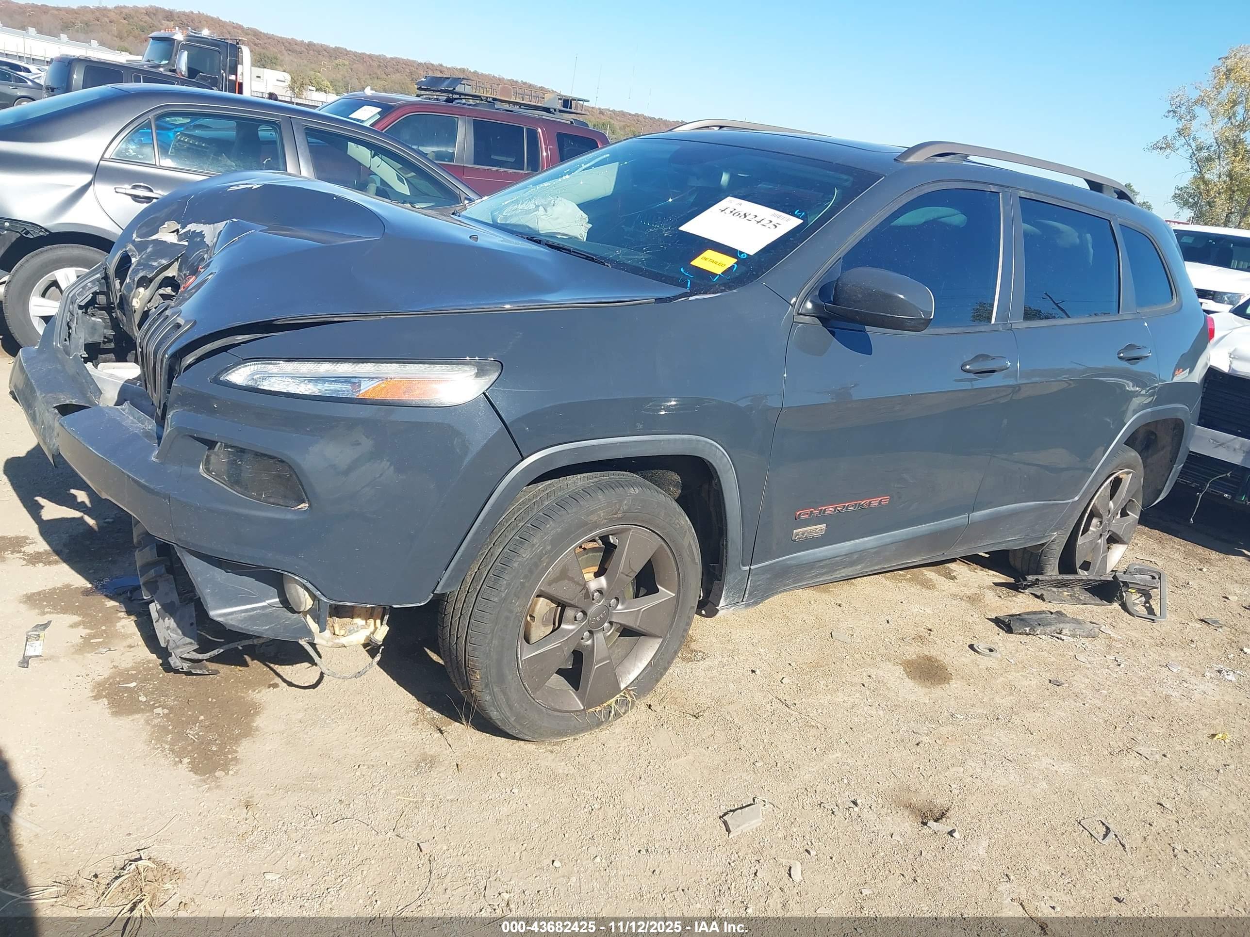 JEEP CHEROKEE image 2