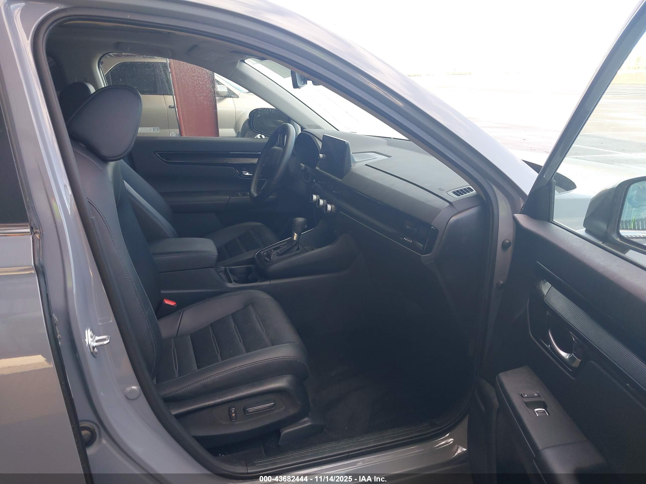 HONDA CR-V image 5
