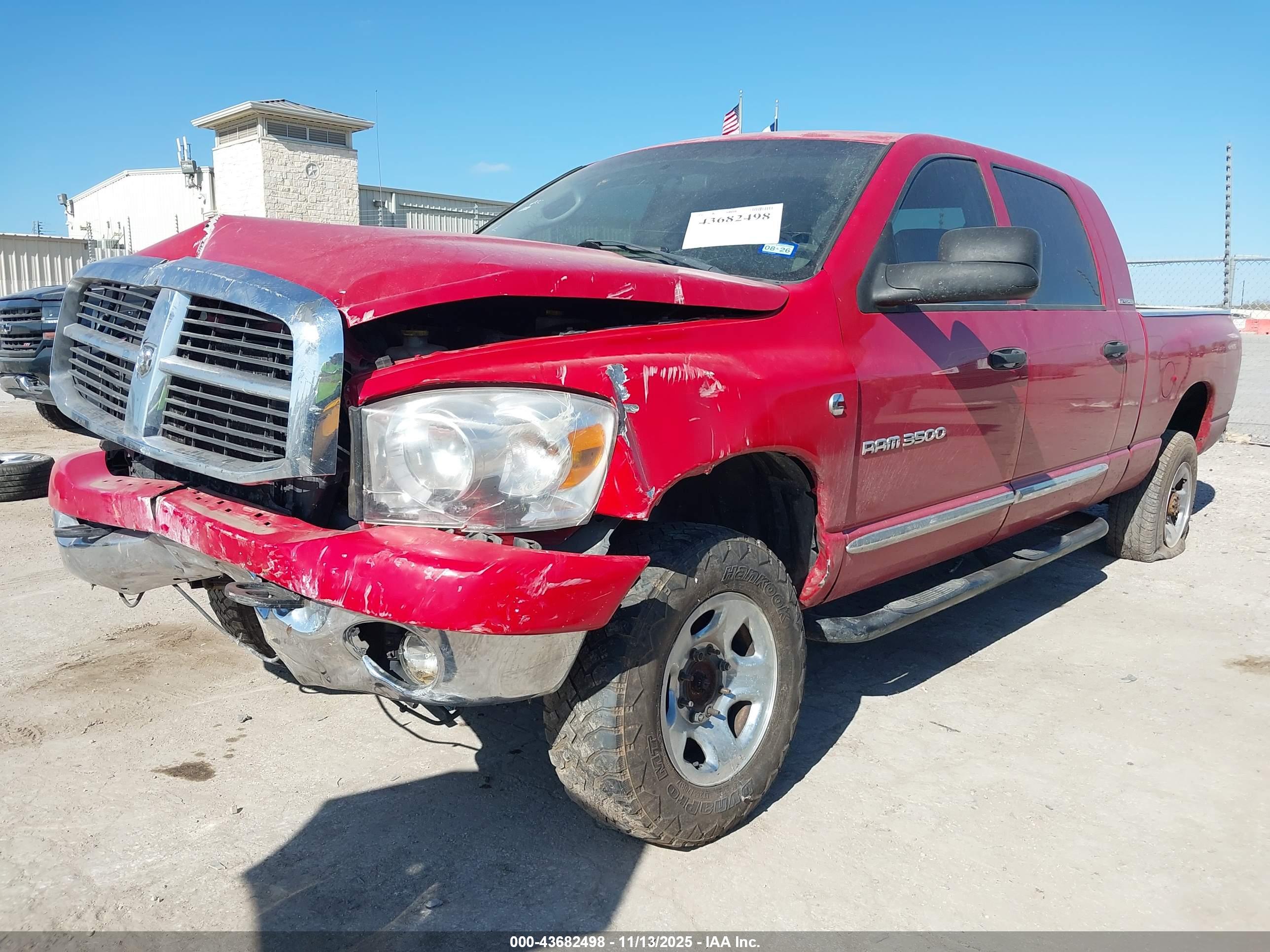 DODGE RAM image 2