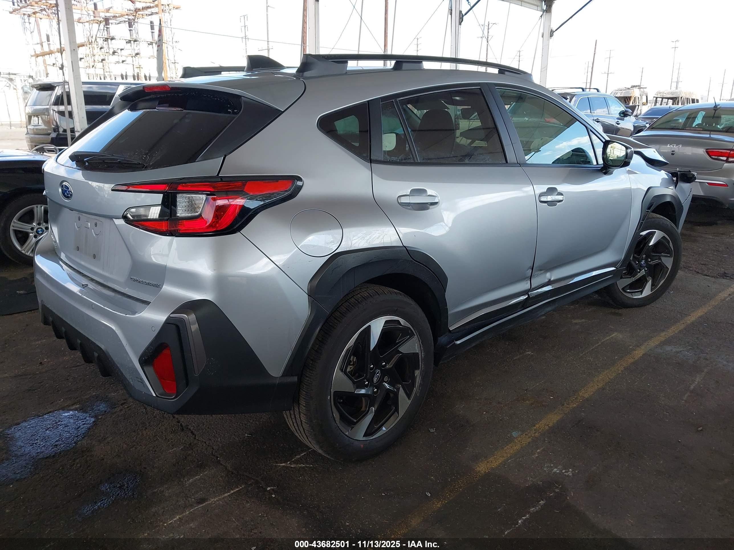 SUBARU CROSSTREK image 4