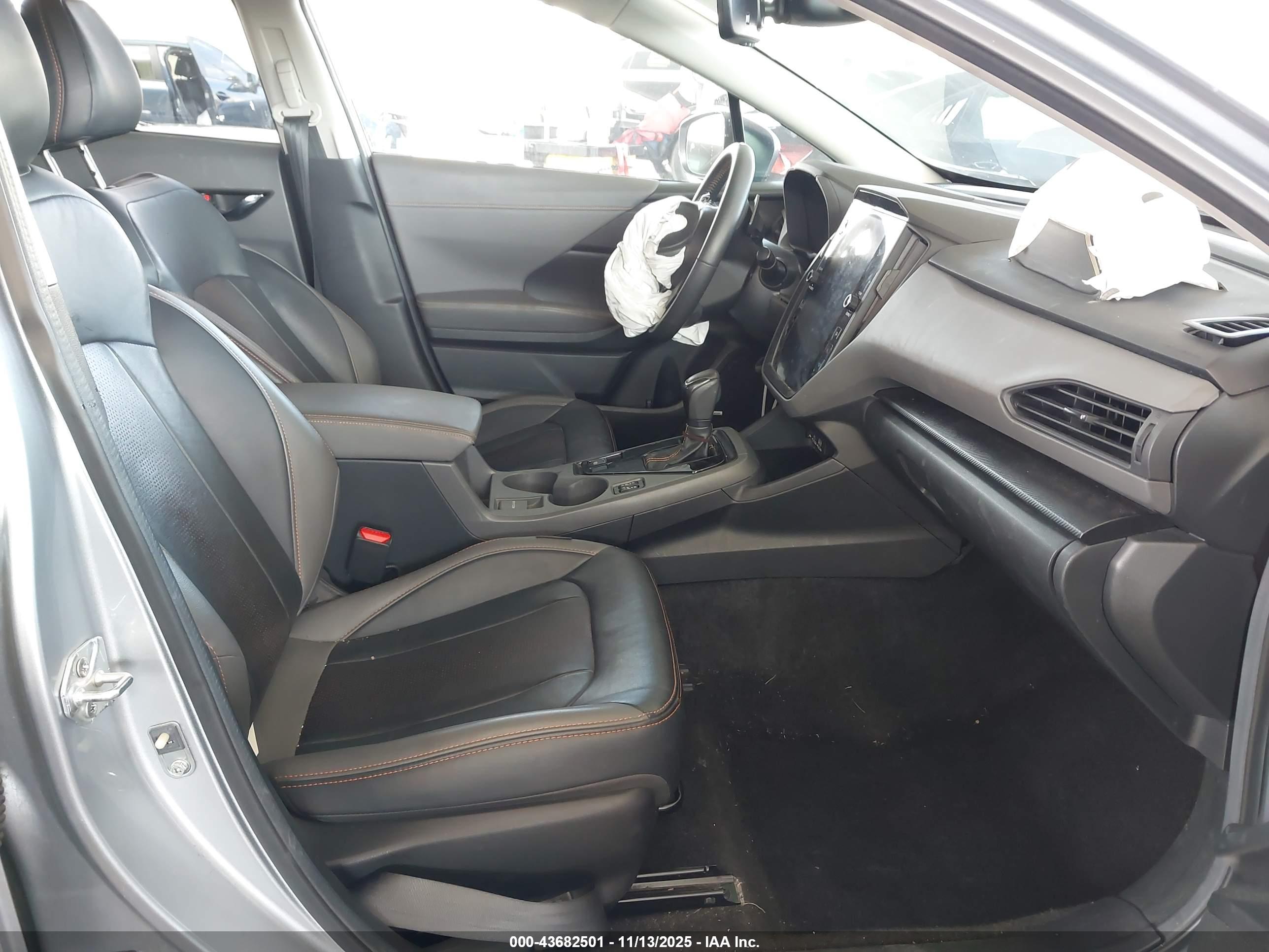 SUBARU CROSSTREK image 5