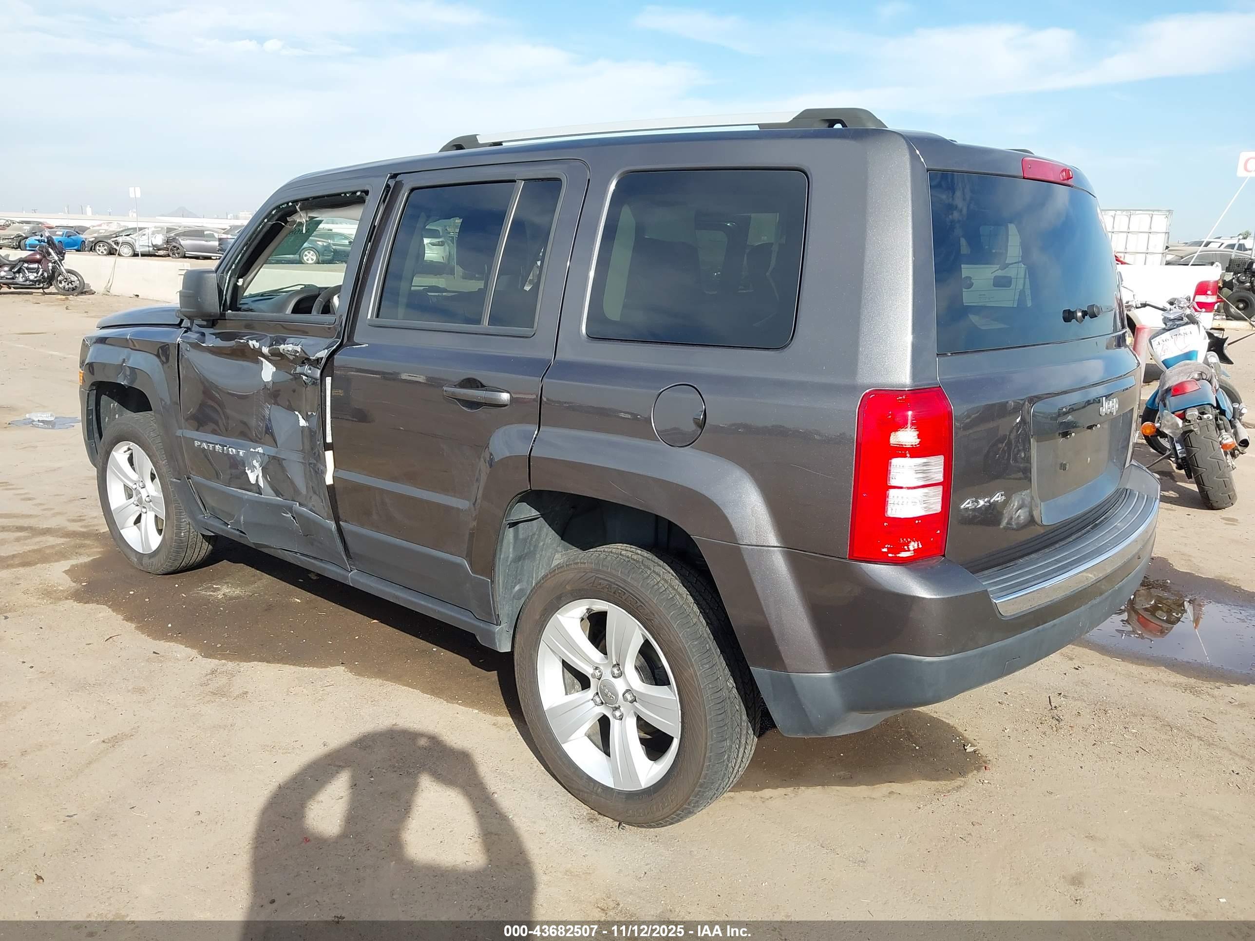 JEEP PATRIOT image 3