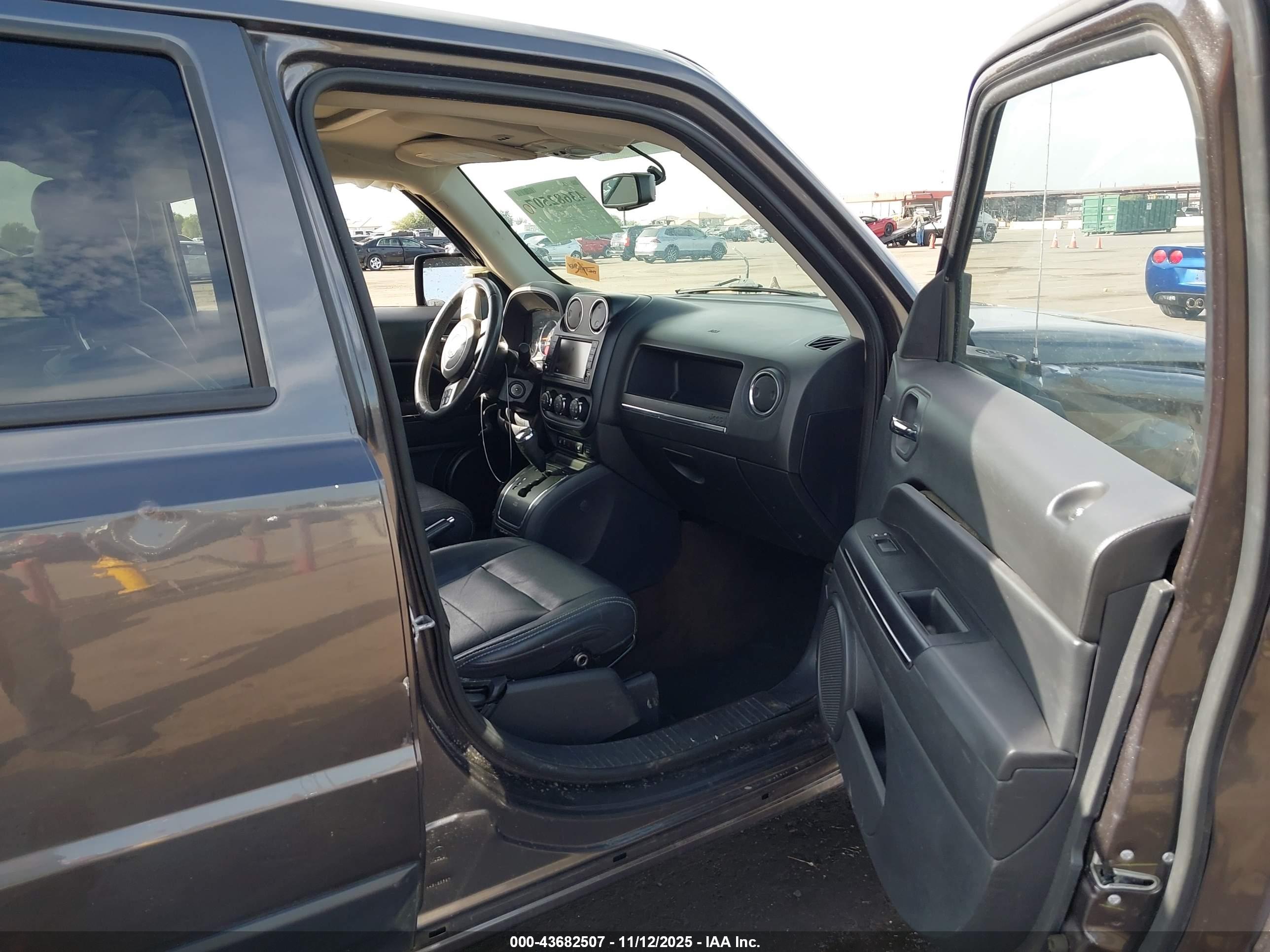 JEEP PATRIOT image 5