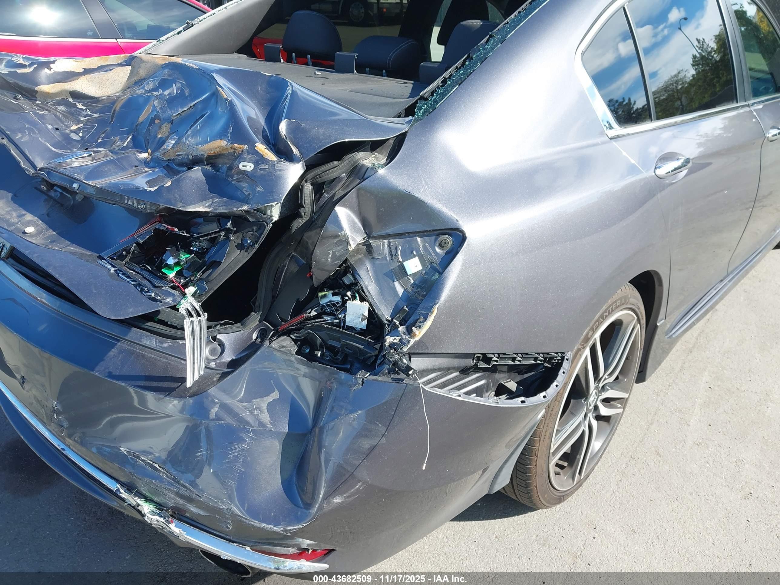 HONDA ACCORD image 6