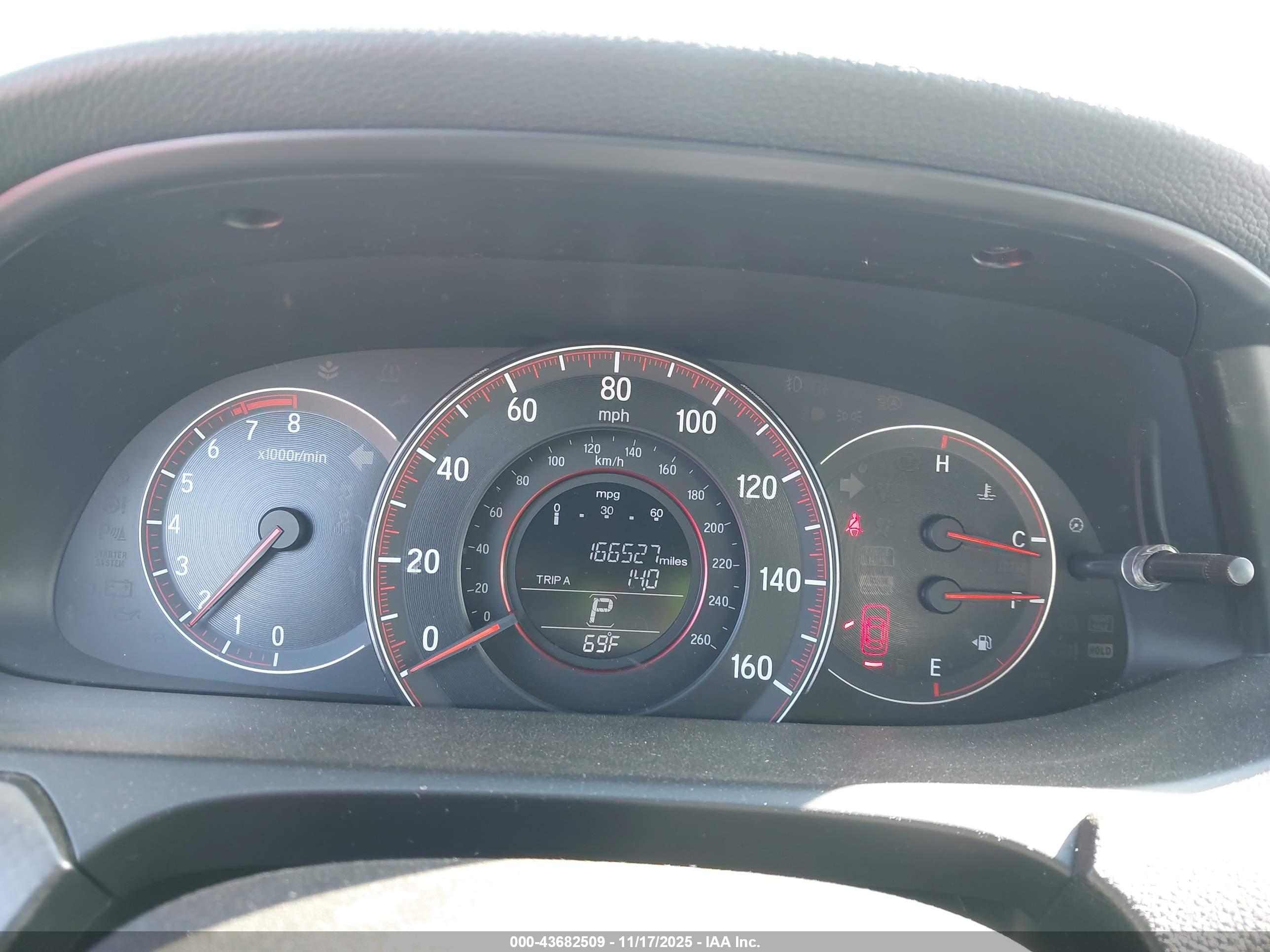 HONDA ACCORD image 7