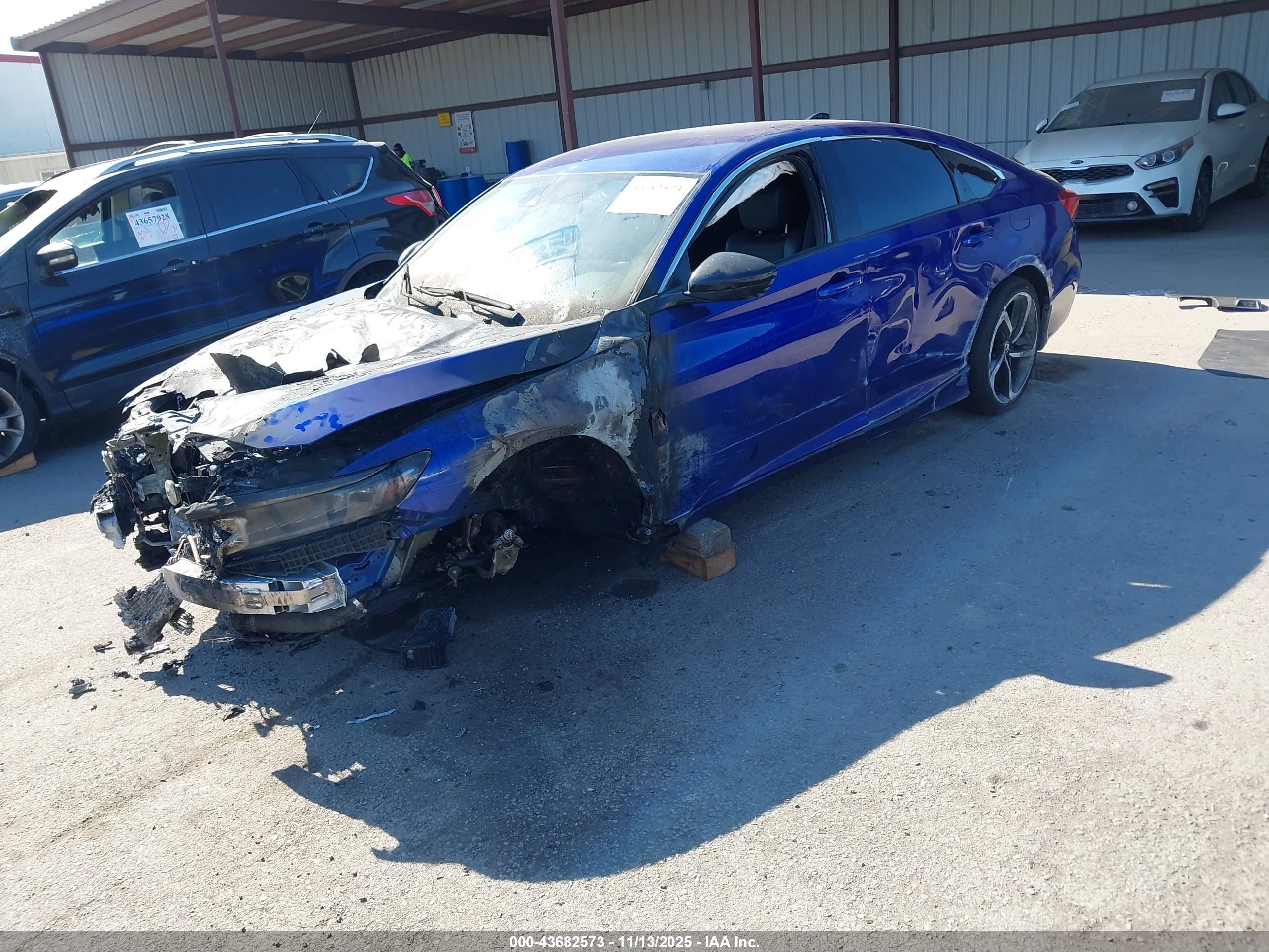 HONDA ACCORD image 2
