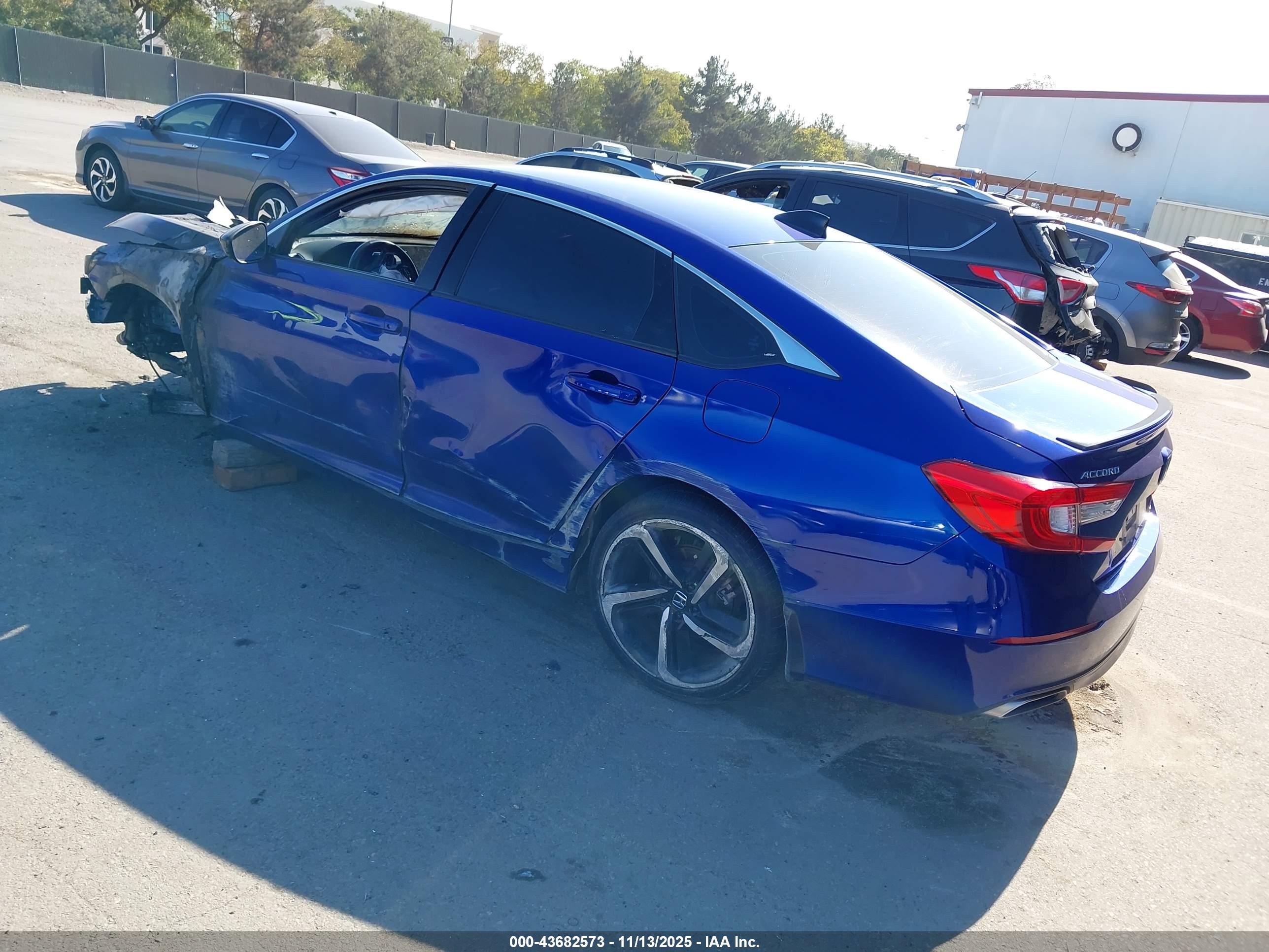 HONDA ACCORD image 3